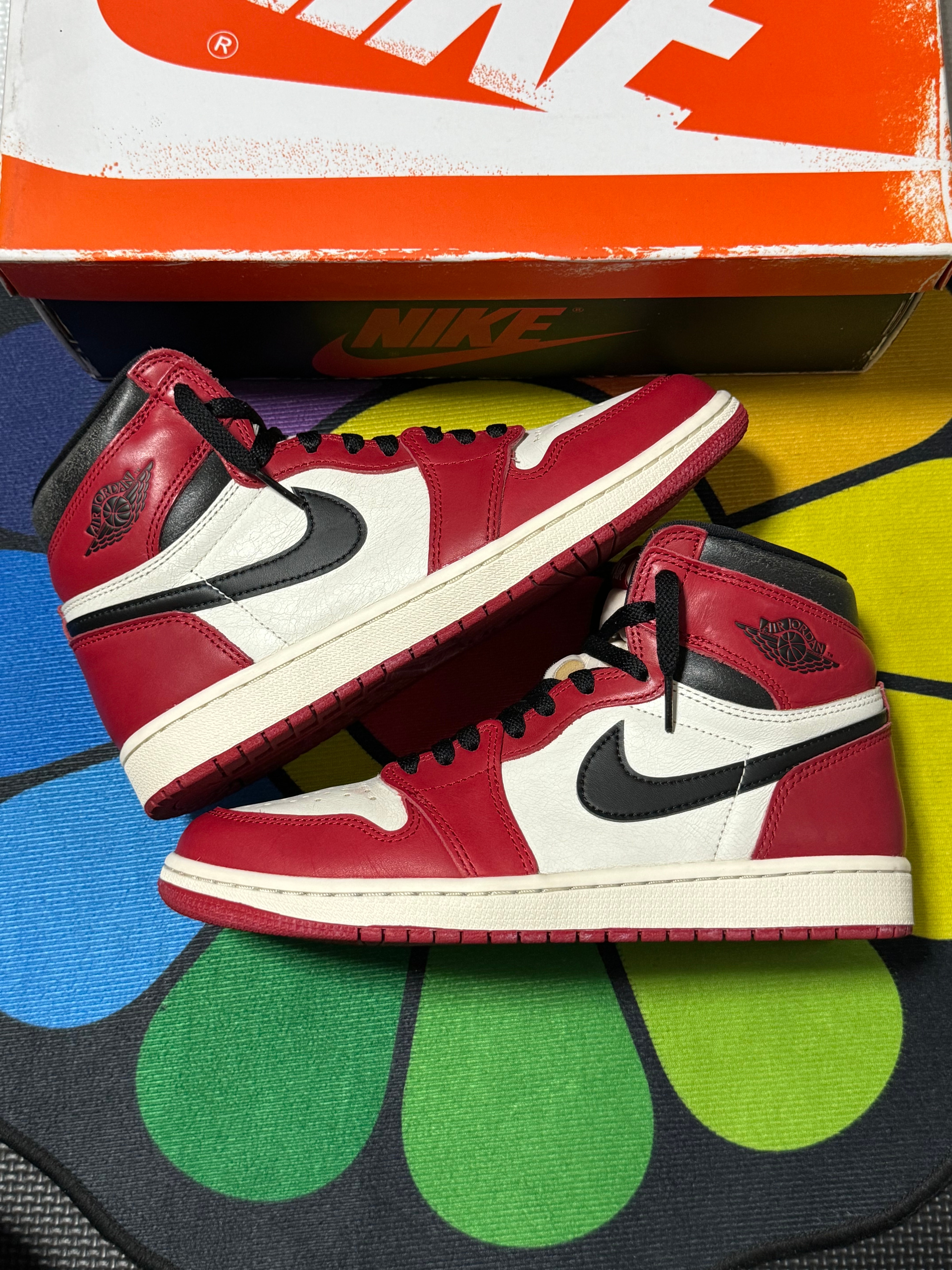 Nike Air Jordan 1 High OG "Lost & Found/Chicago"