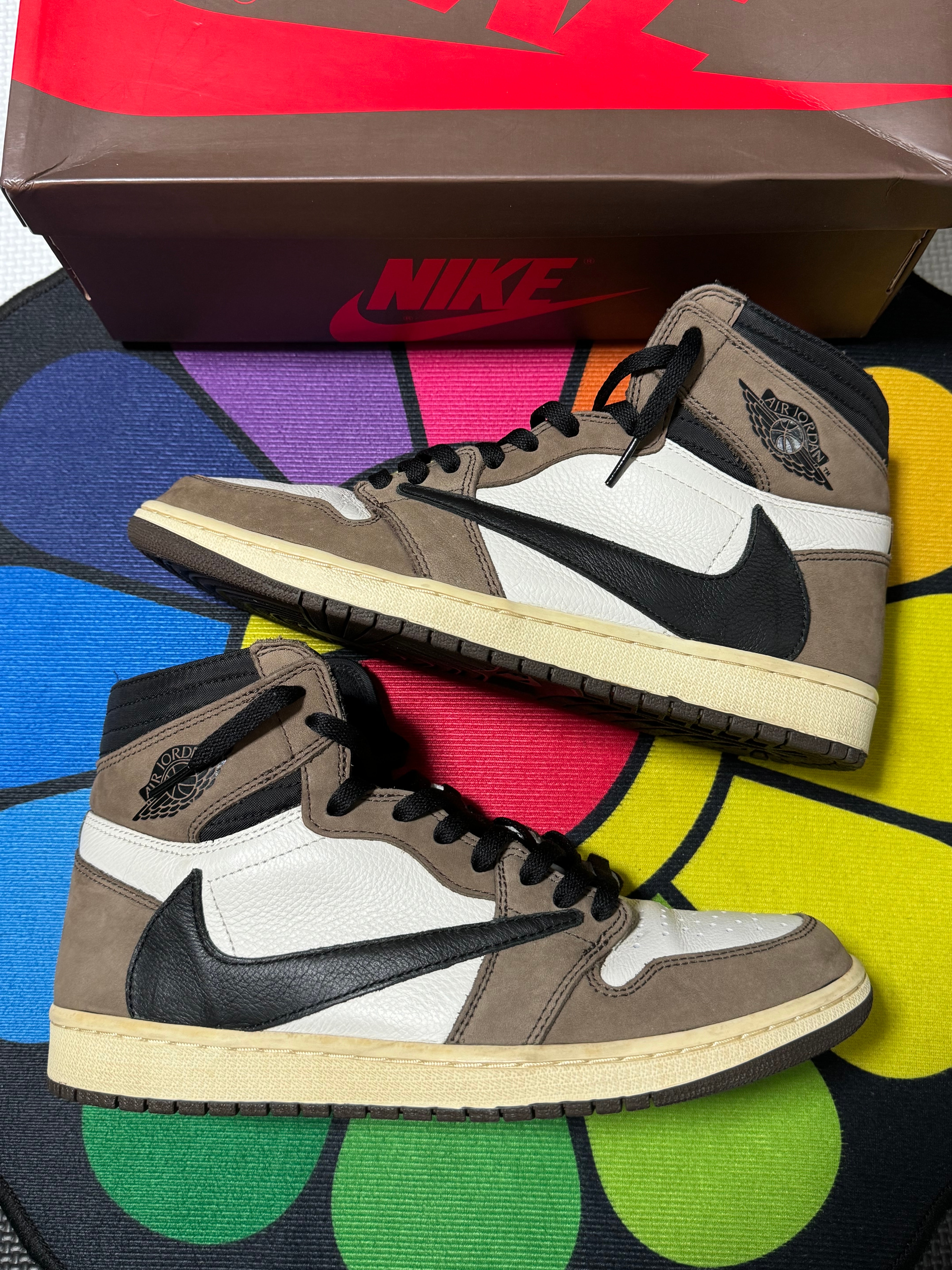 Travis Scott × Nike Air Jordan 1 Retro High OG TS SP "Sail/Dark Mocha"
