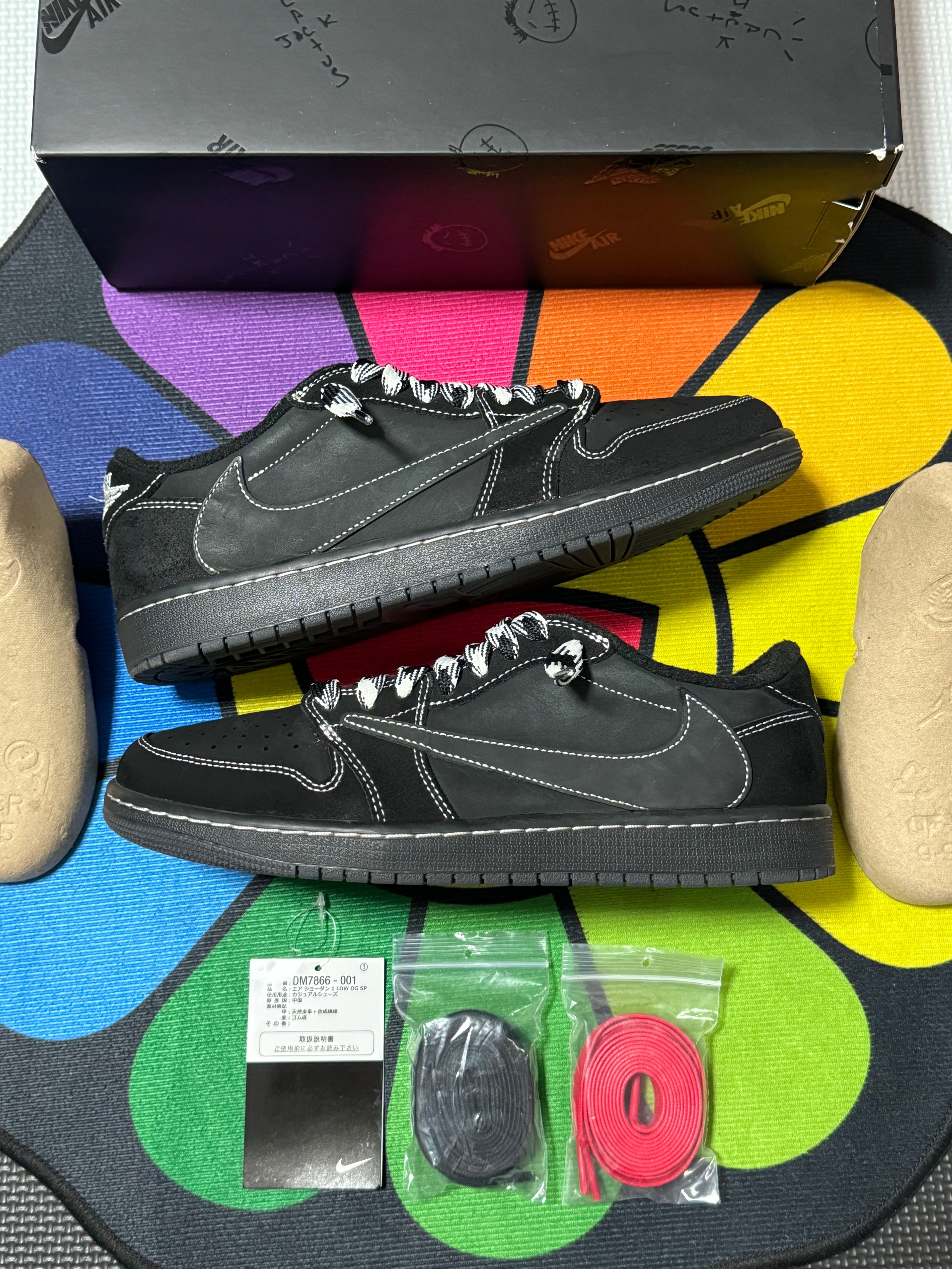Travis Scott × Nike Air Jordan 1 Low OG SP "Black Phantom"