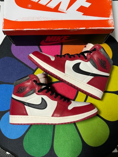 Nike Air Jordan 1 High OG "Lost & Found/Chicago"