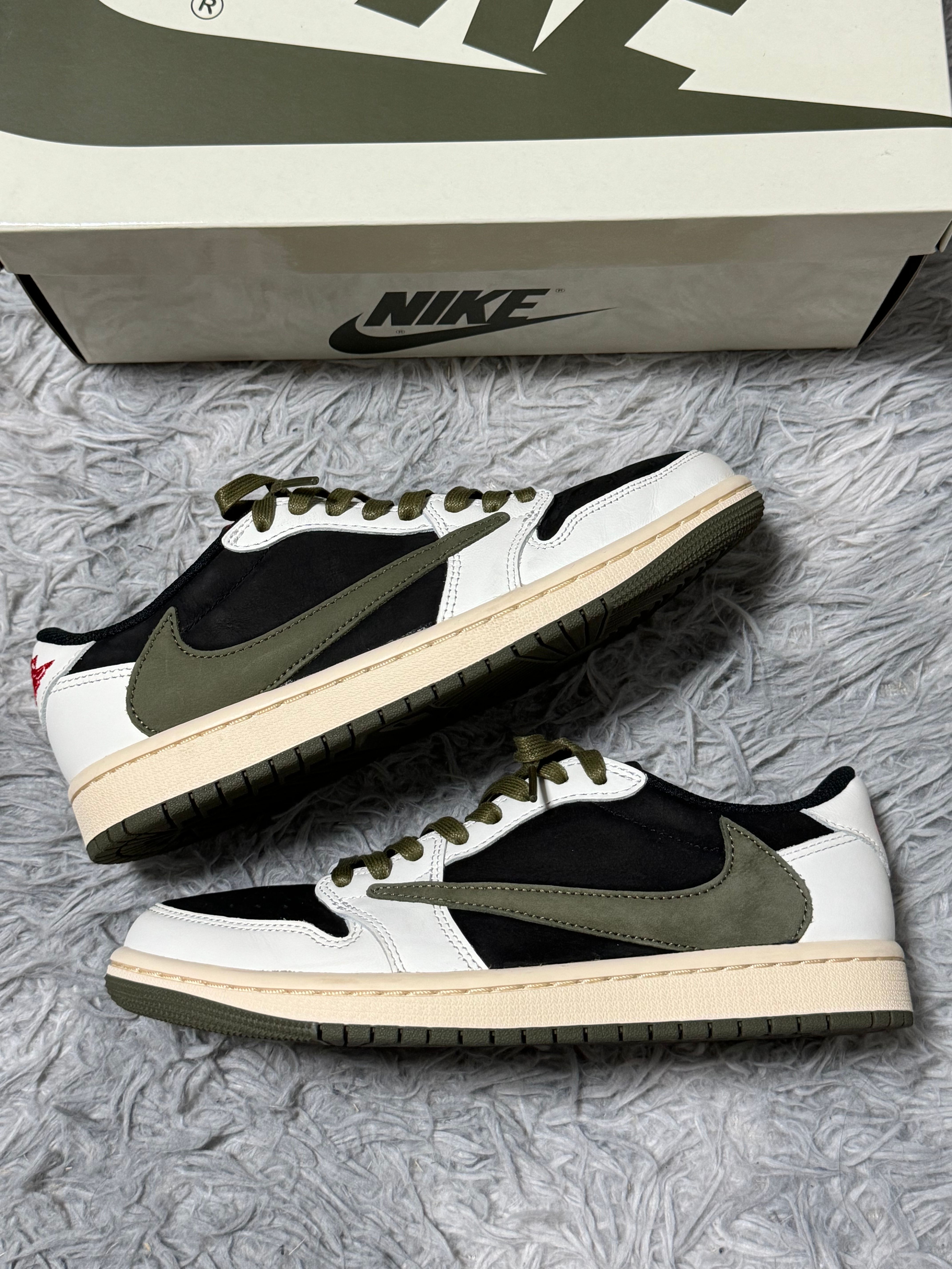 Travis Scott × Nike Women's Air Jordan 1 Low OG "Medium Olive"