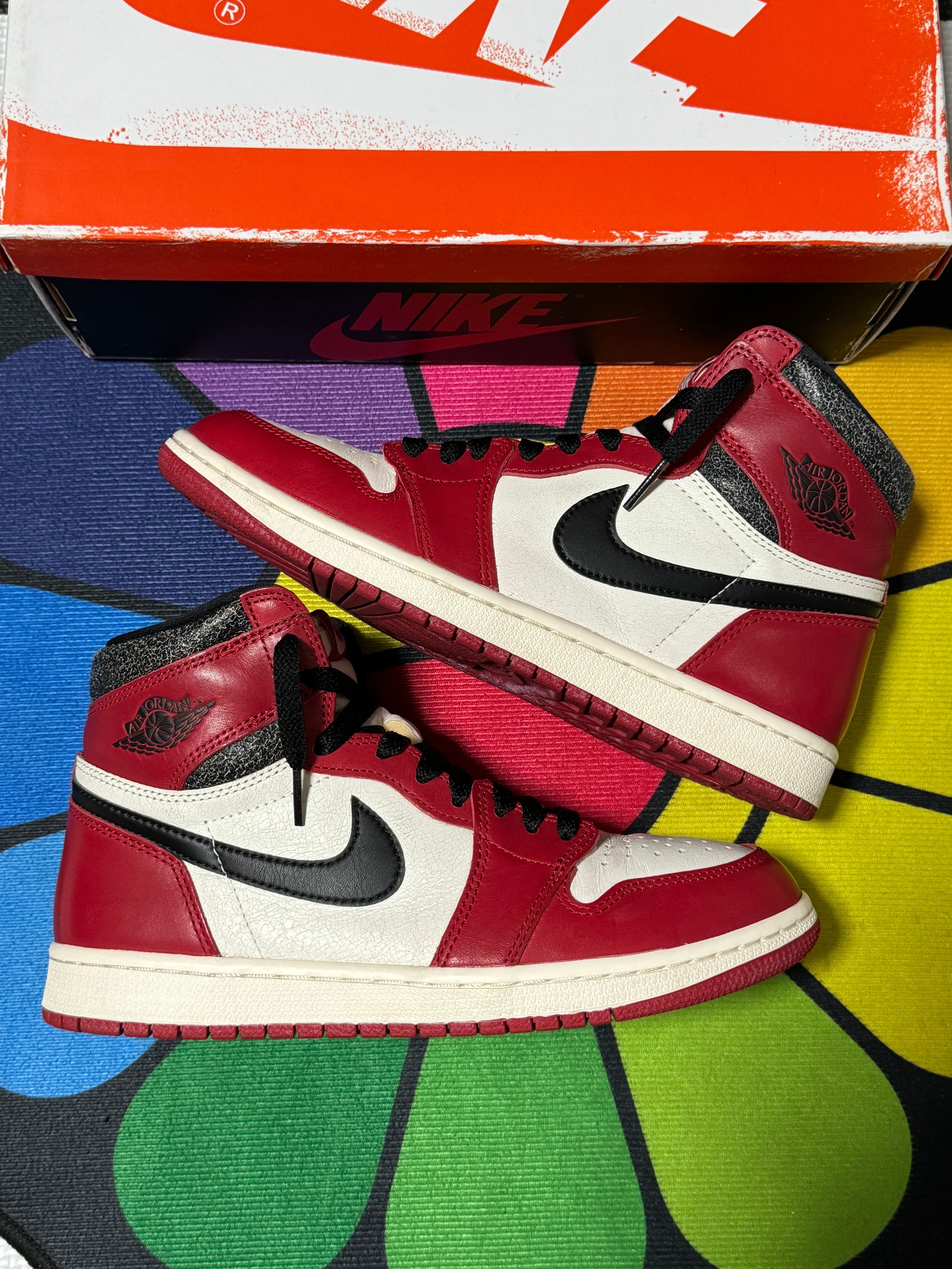 Nike Air Jordan 1 High OG "Lost & Found/Chicago"