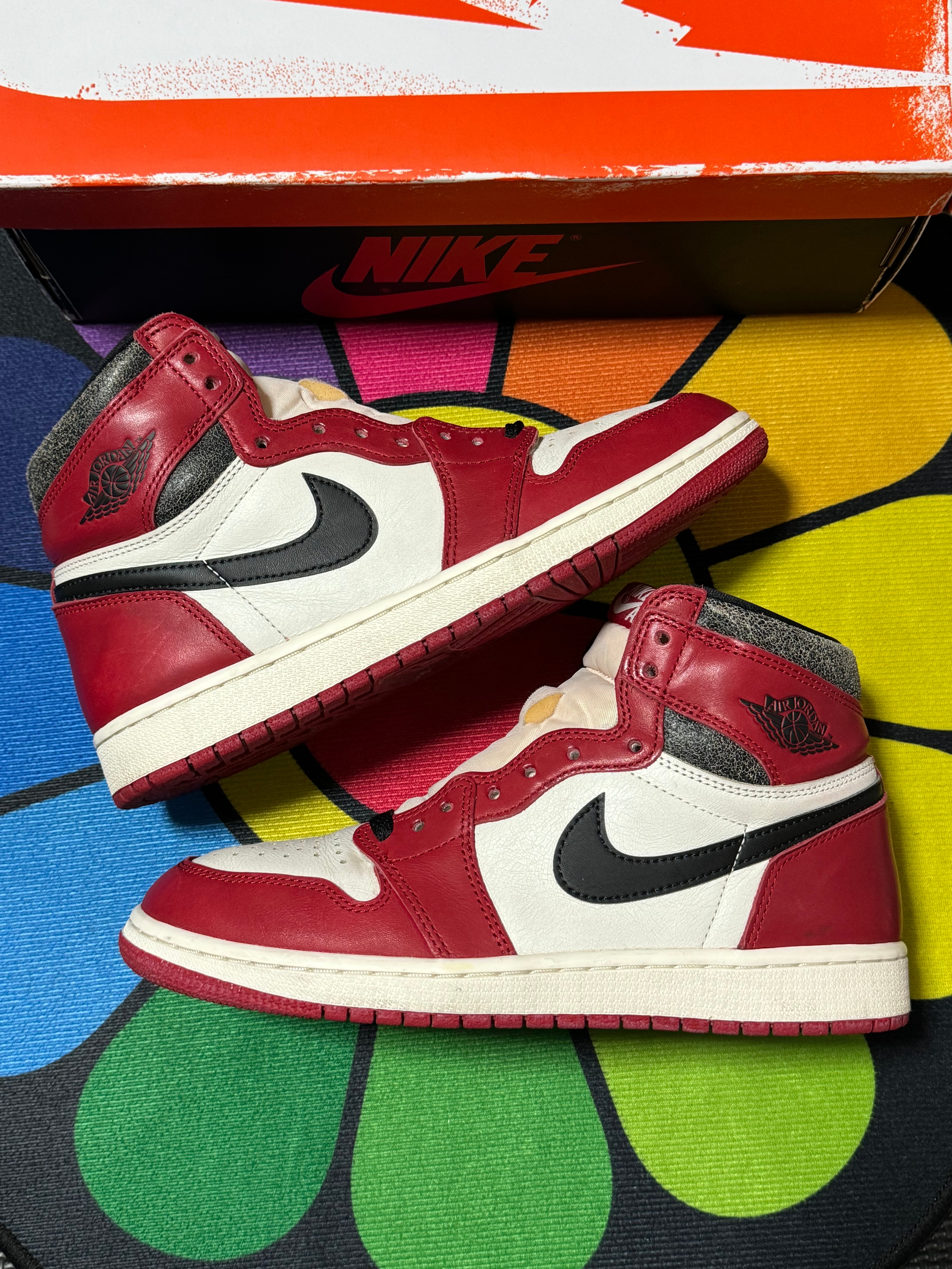 Nike Air Jordan 1 High OG "Lost & Found/Chicago"
