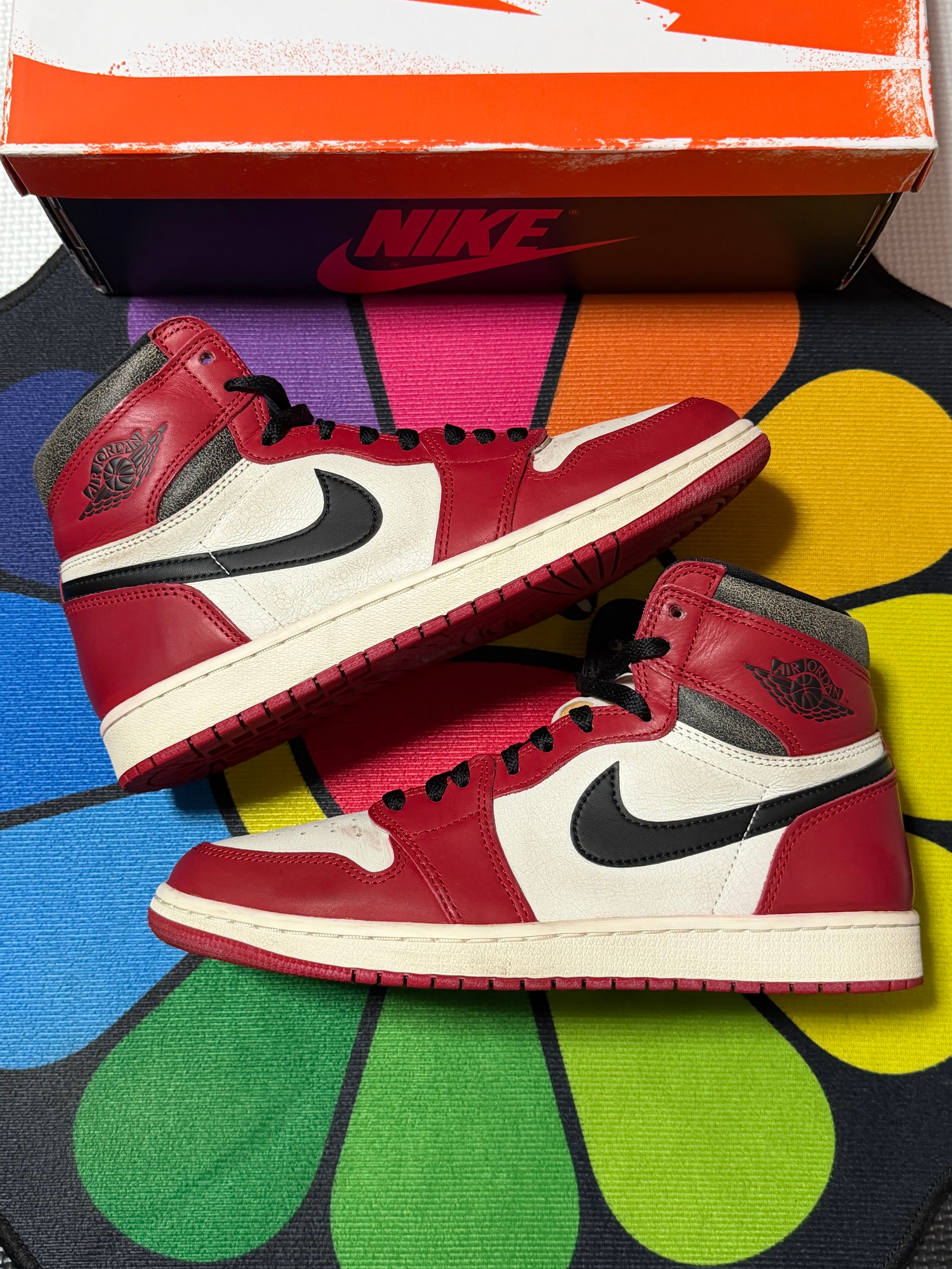 Nike Air Jordan 1 High OG "Lost & Found/Chicago"
