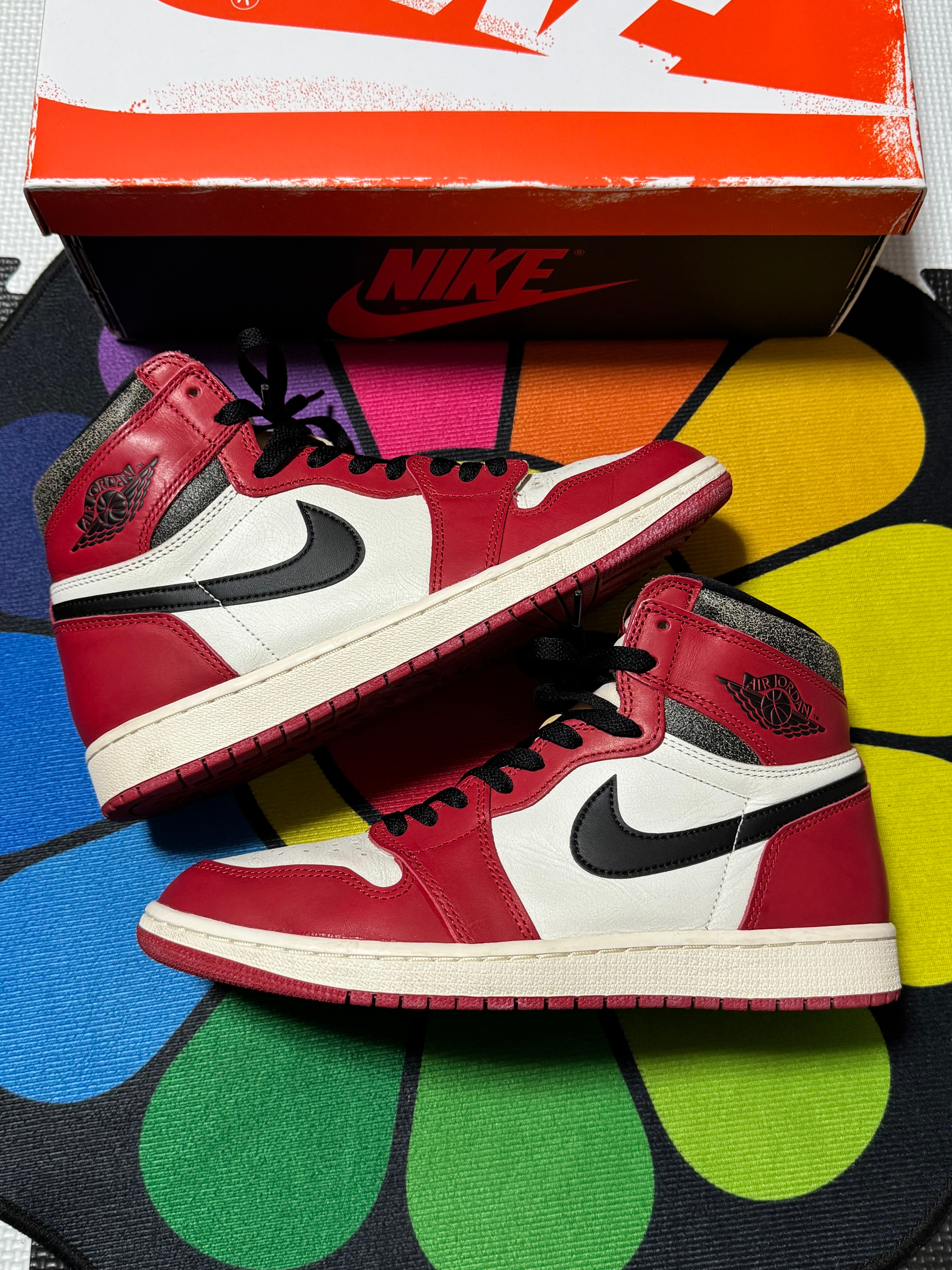 Nike Air Jordan 1 High OG "Lost & Found/Chicago"
