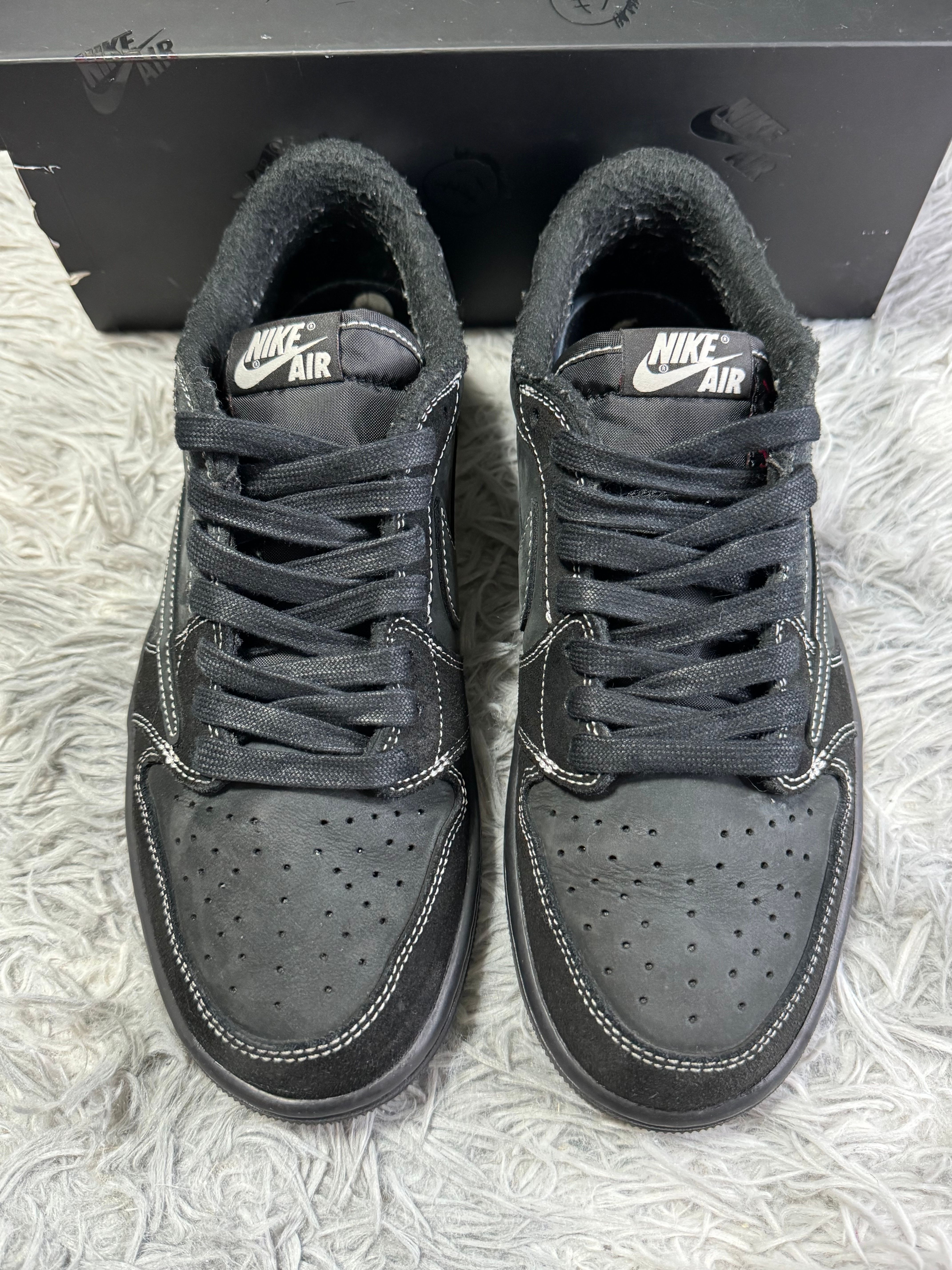 Travis Scott × Nike Air Jordan 1 Low OG SP "Black Phantom"