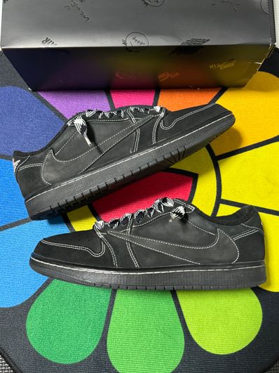 Travis Scott × Nike Air Jordan 1 Low OG SP "Black Phantom"