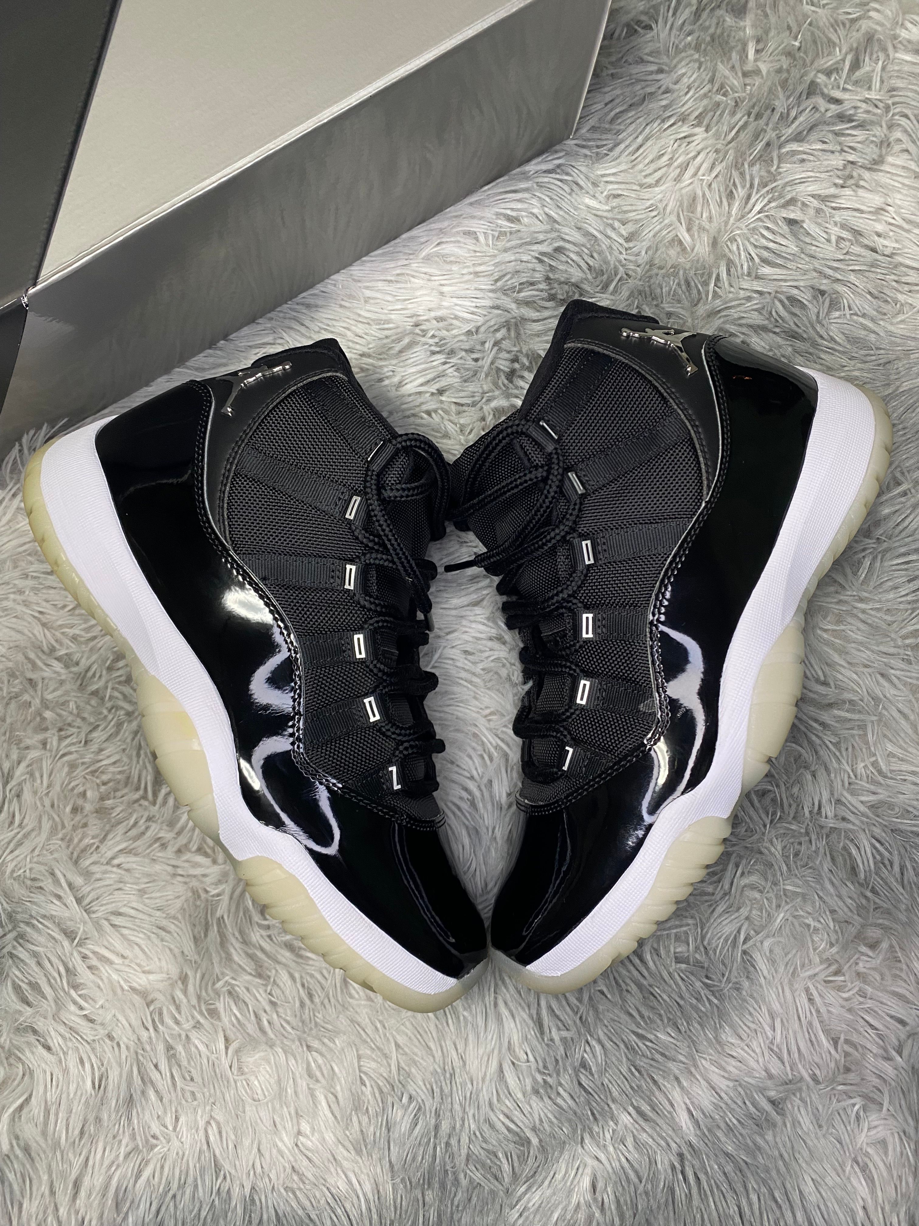 Nike Air Jordan 11 "Jubilee"