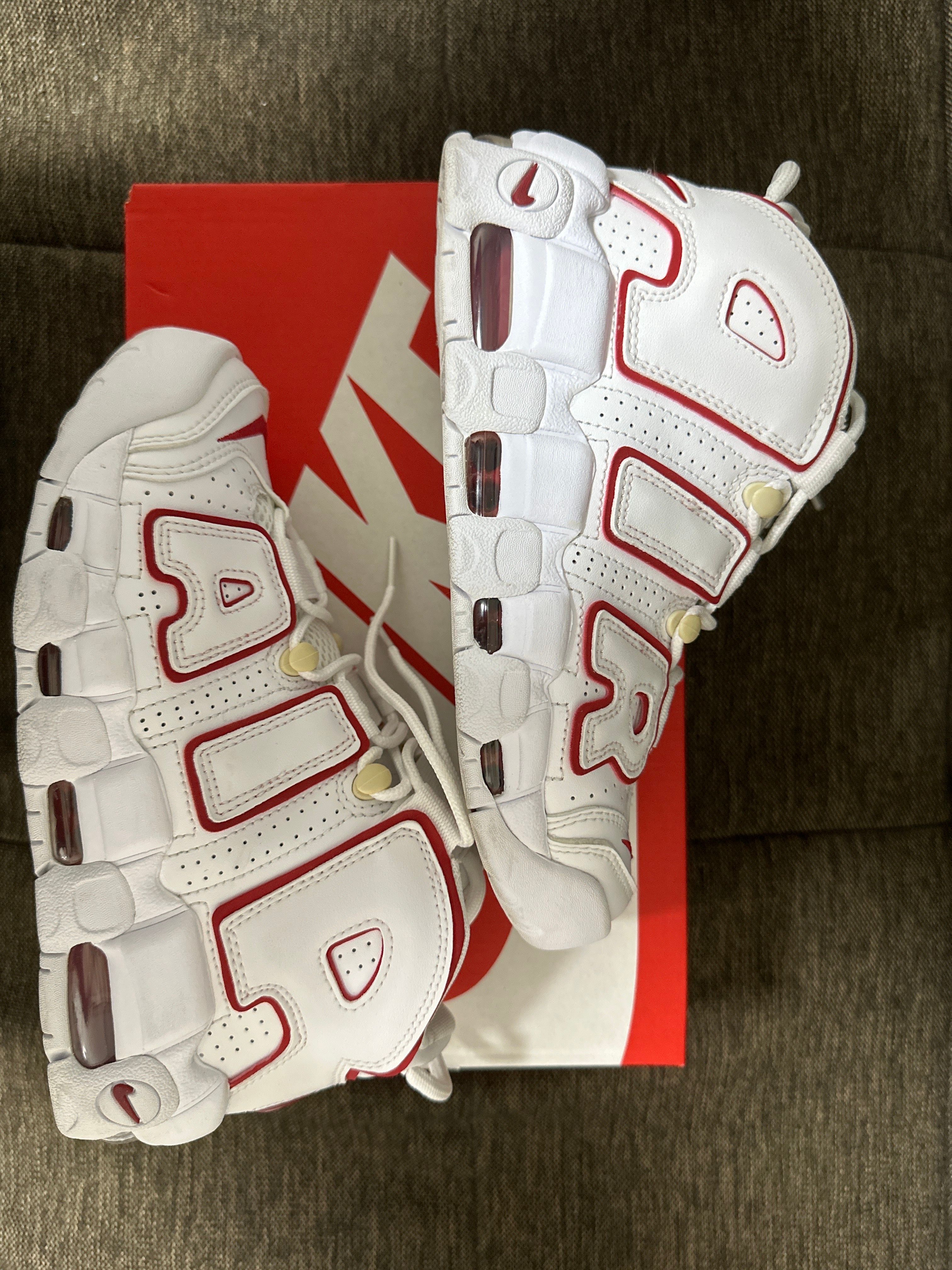 NIKE AIR MORE UPTEMPO "WHITE/VARSITY RED" (2021)
