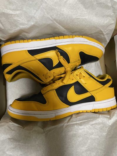 Nike Dunk Low "Championship Goldenrod"