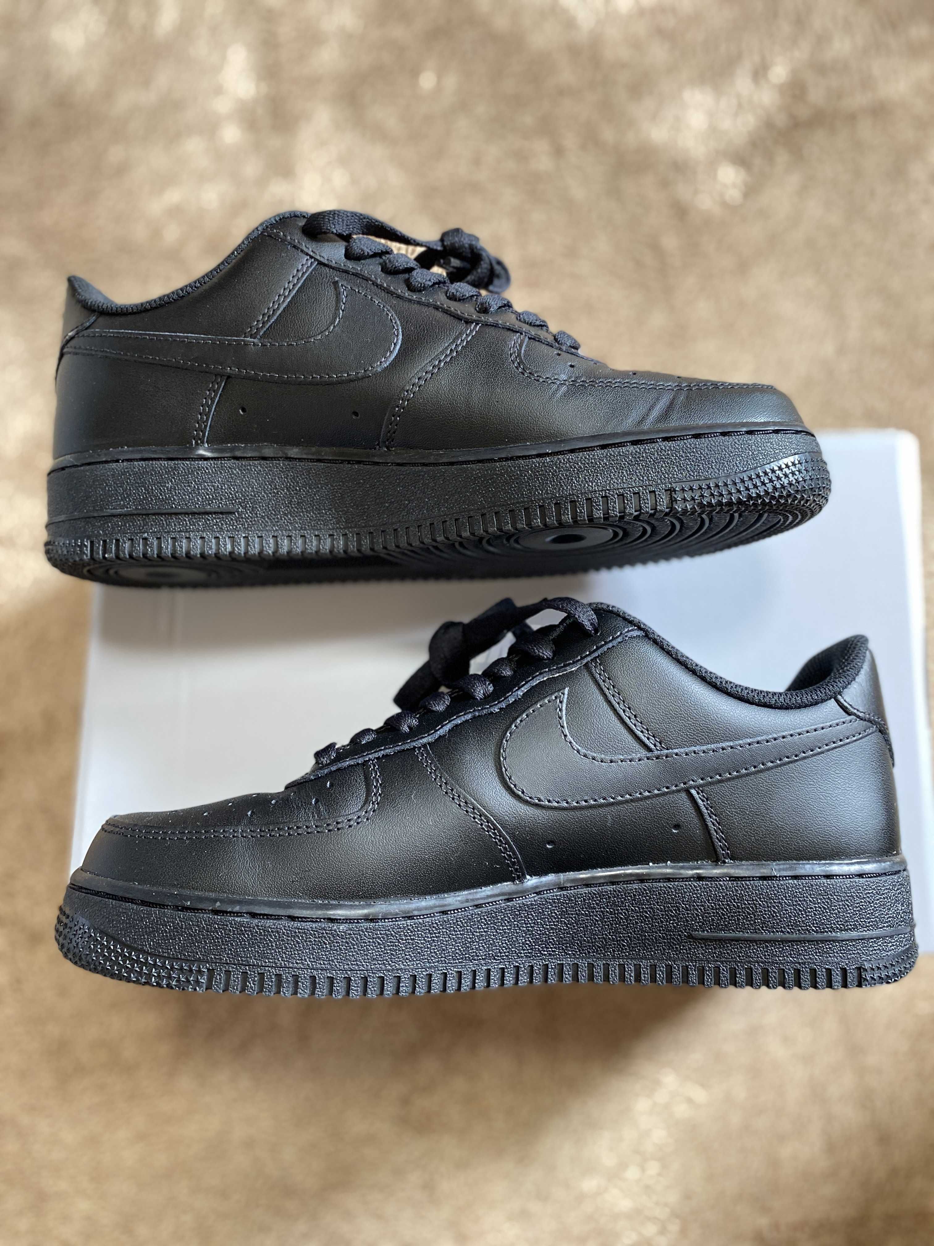 Nike Air Force 1 Low '07 "Black/Black"