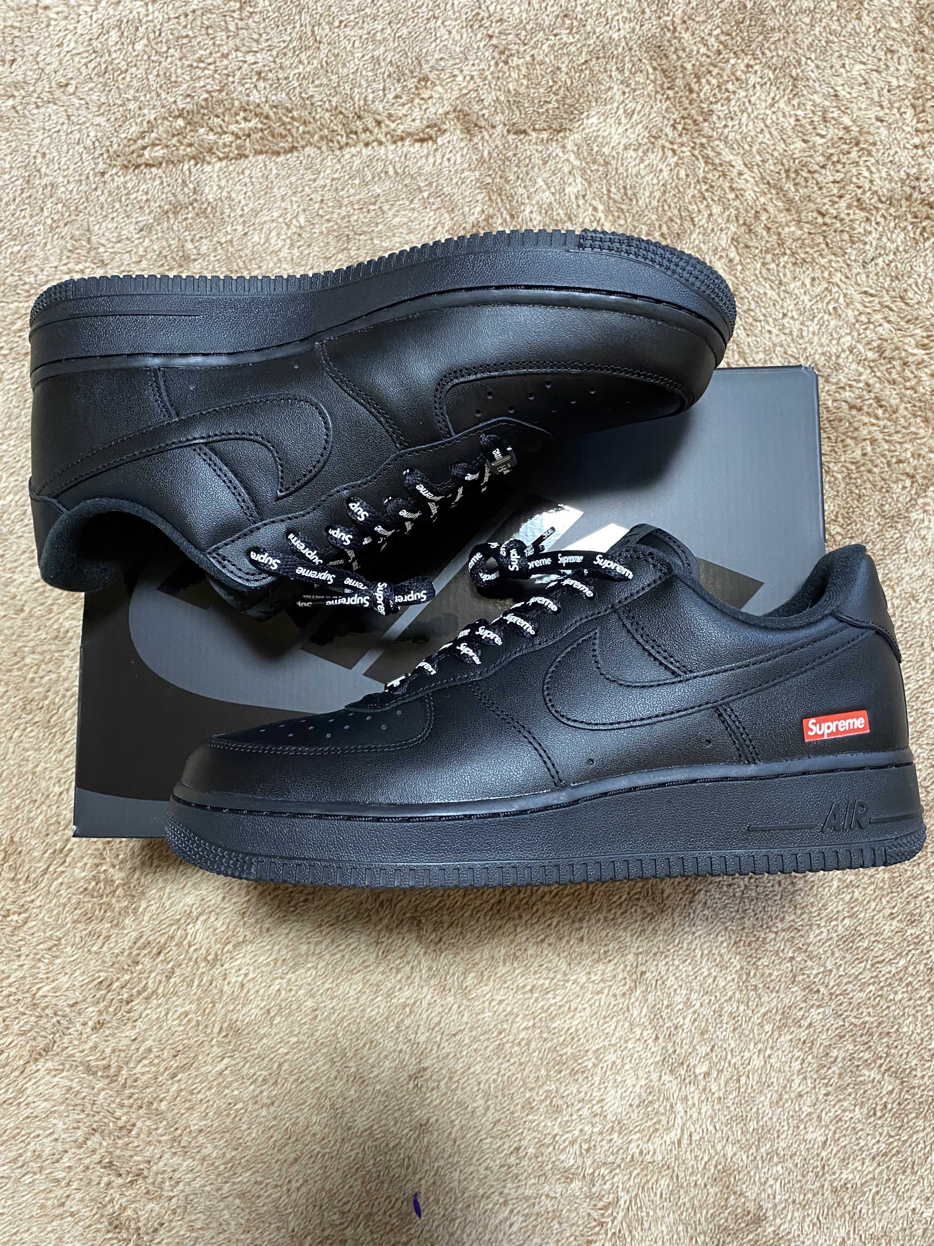Supreme × Nike Air Force 1 Low "Black"