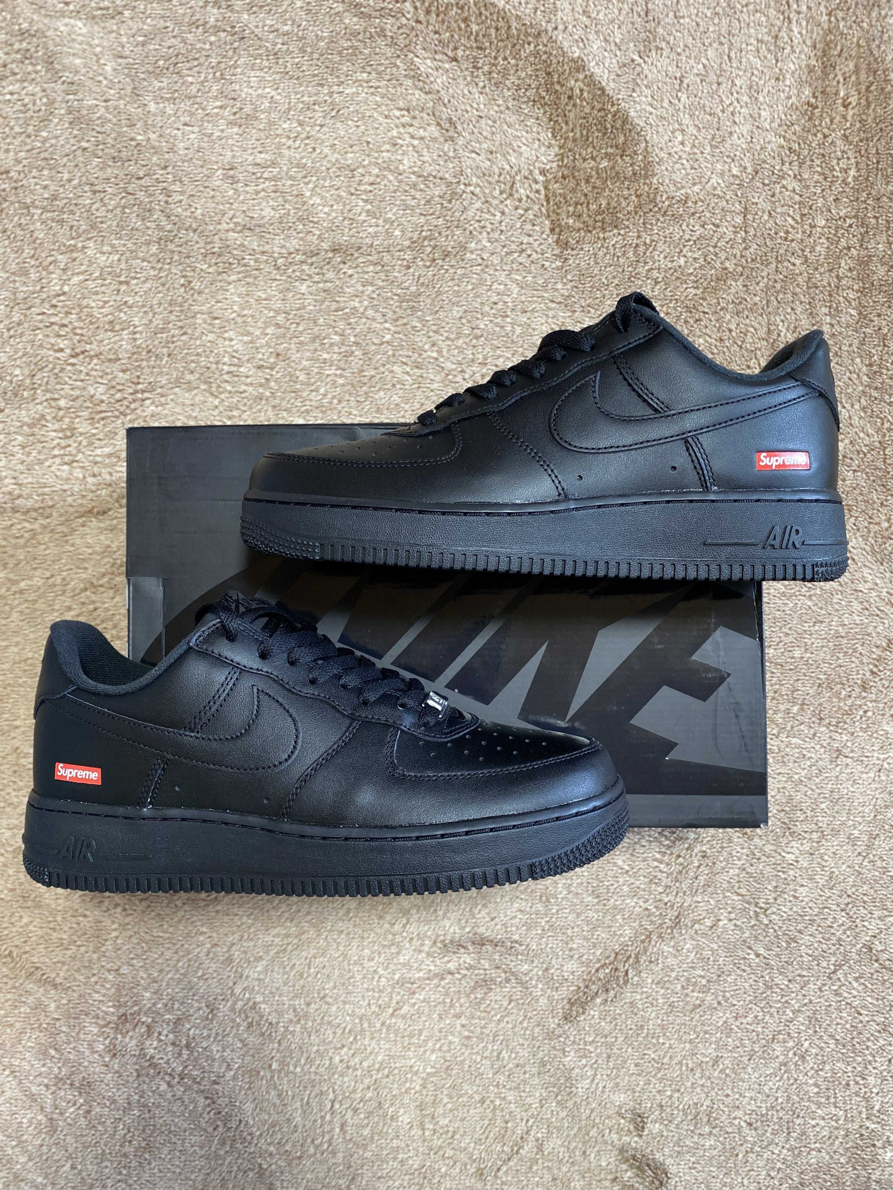 Supreme × Nike Air Force 1 Low "Black"