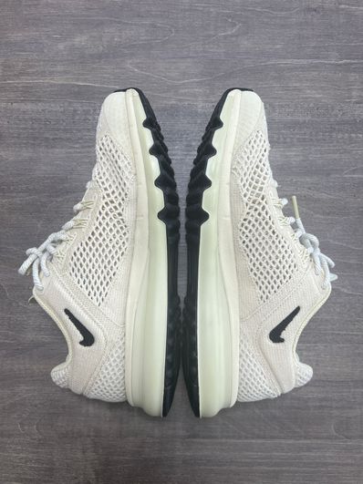 Stussy × Nike Air Max 2013 "Fossil"