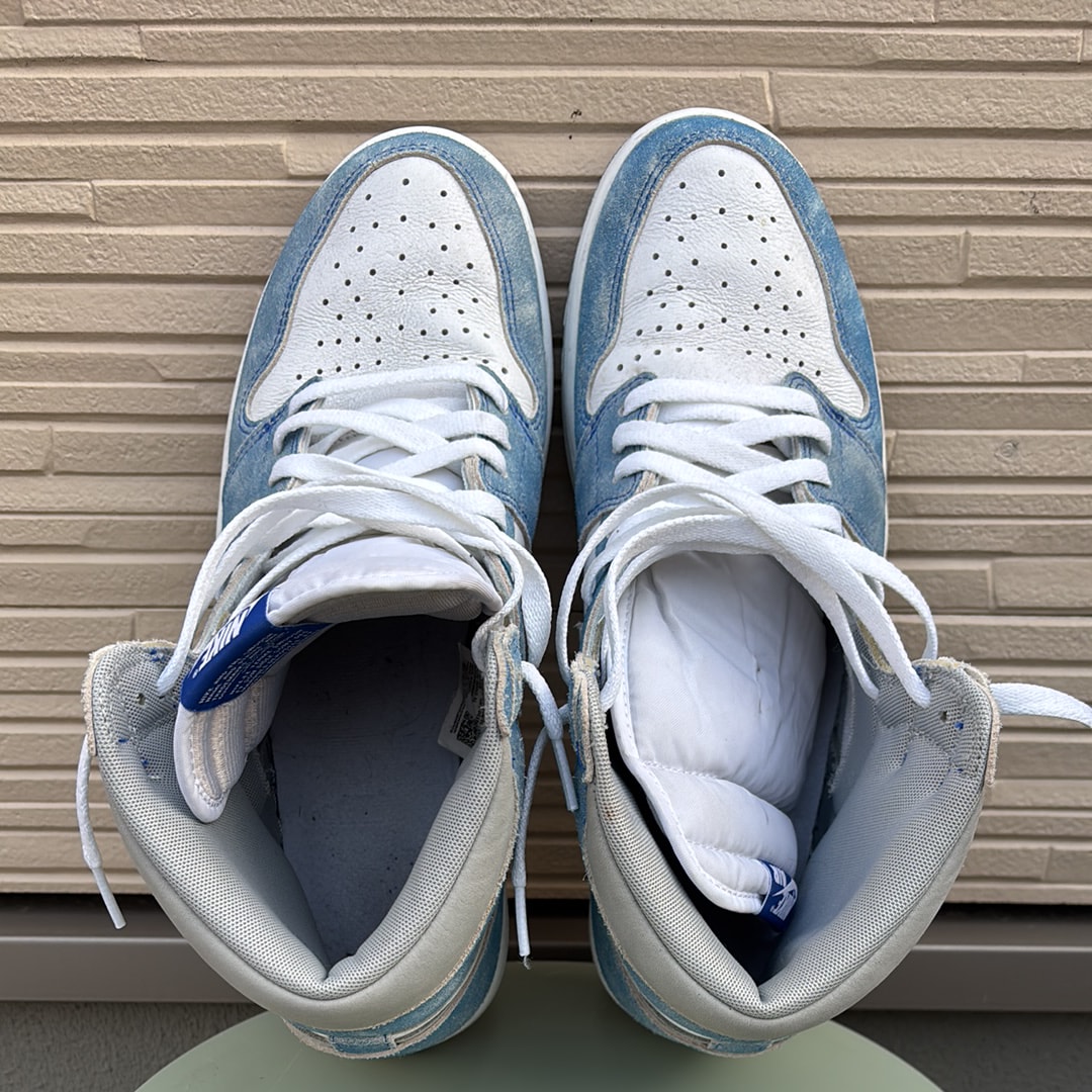 Nike Air Jordan 1 High OG "Hyper Royal"