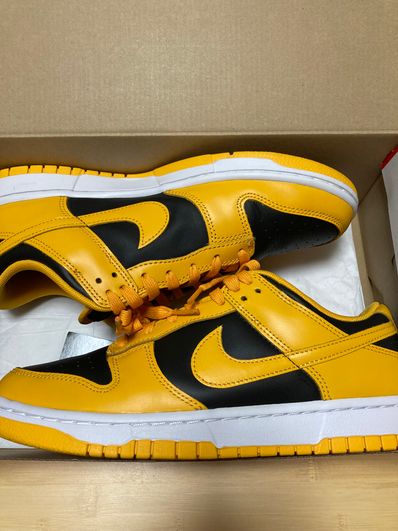 Nike Dunk Low "Championship Goldenrod"