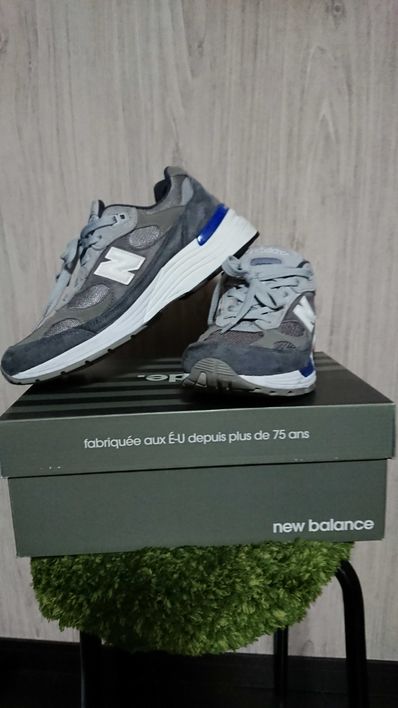 New Balance 992 "GRAY/BLUE/RED"