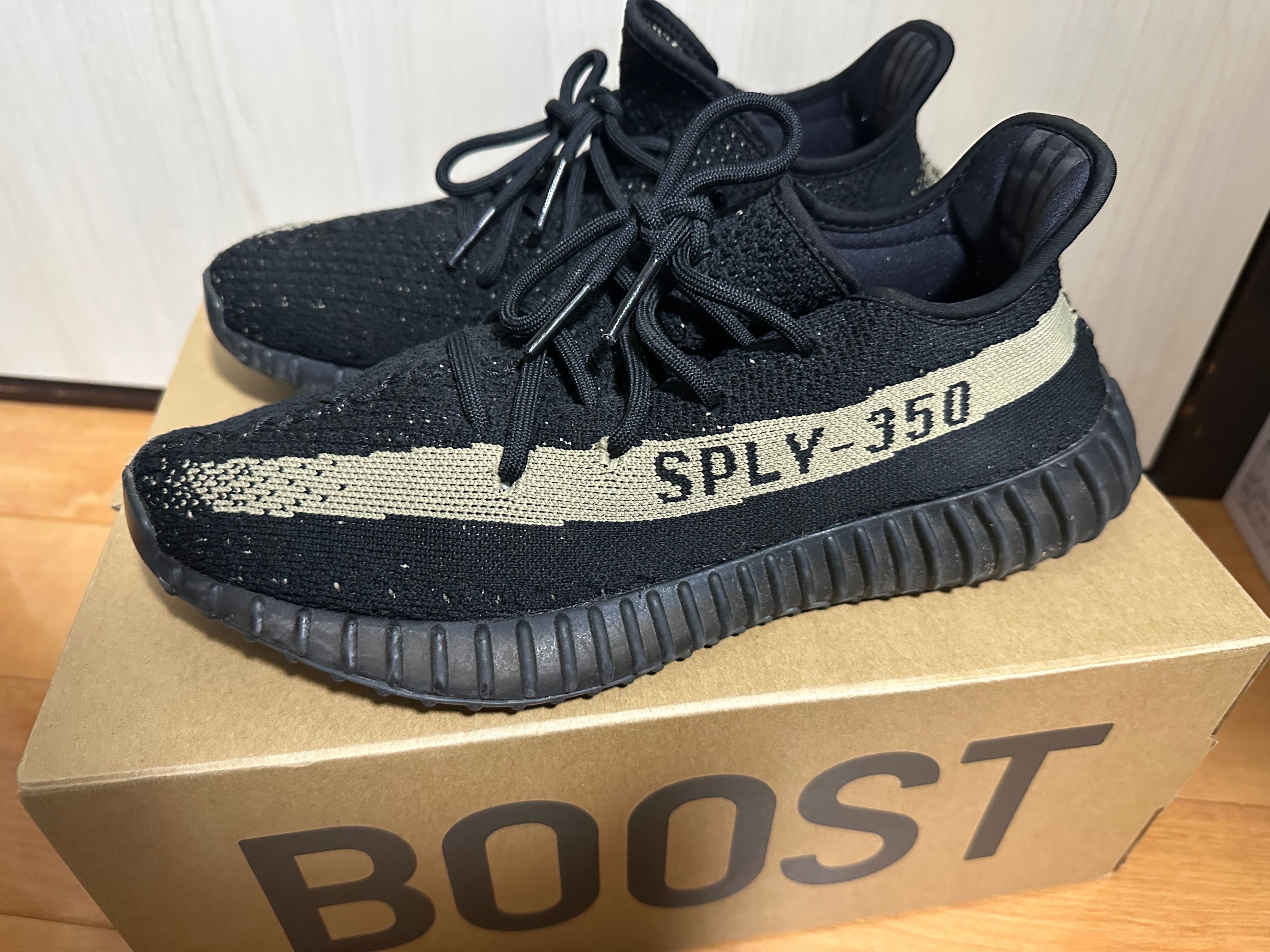 adidas YEEZY Boost 350 V2 "Core Black Green"