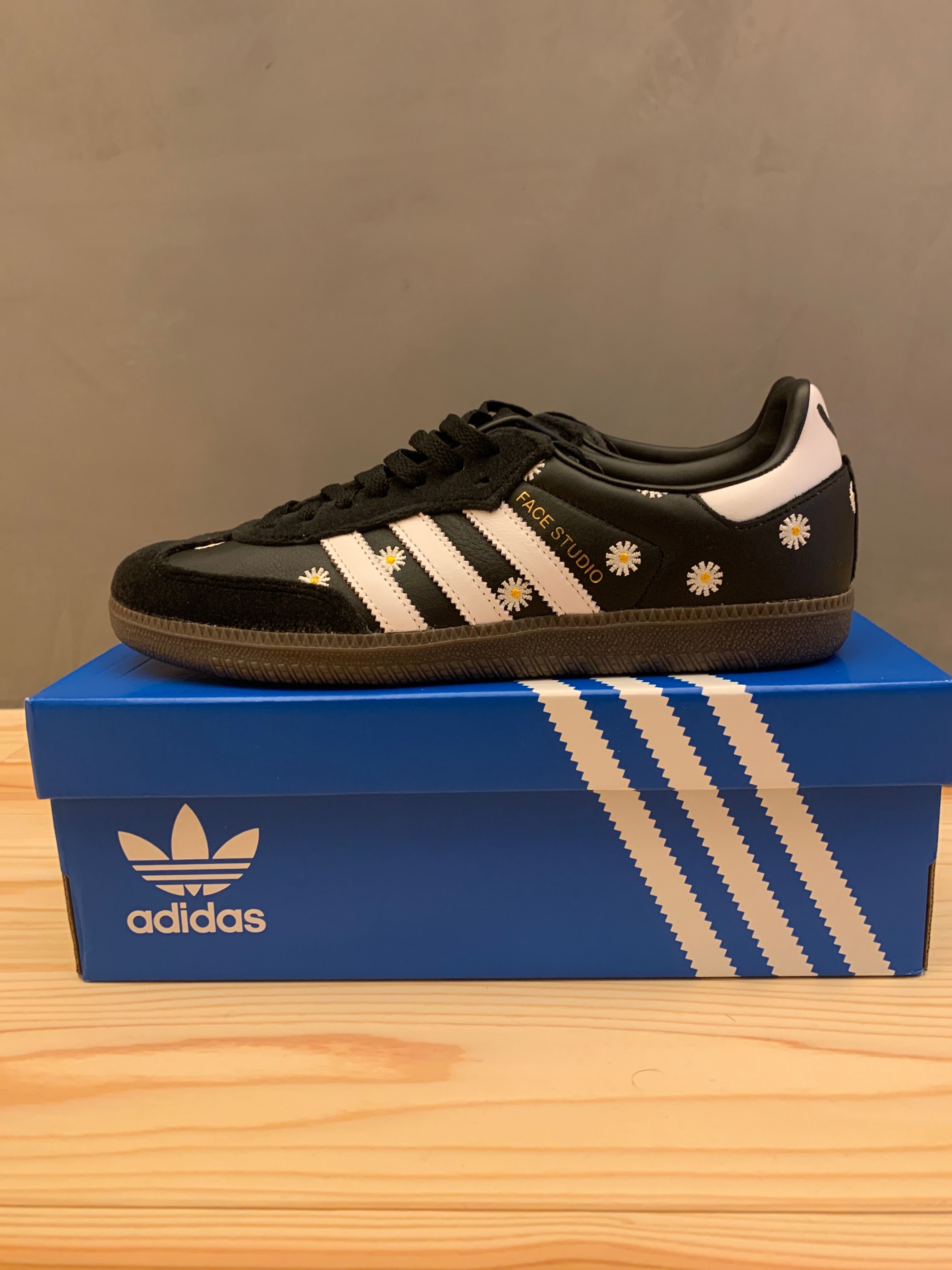 atmos × FACE × adidas Samba "Core Black/Footwear White"