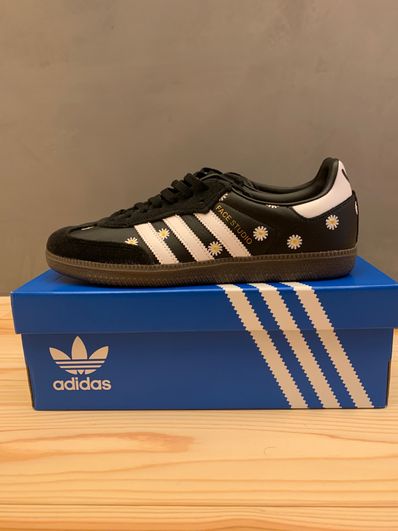 atmos × FACE × adidas Samba "Core Black/Footwear White"