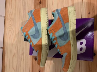 Nike SB Dunk Low Pro PRM "Orange and Emerald Rise"