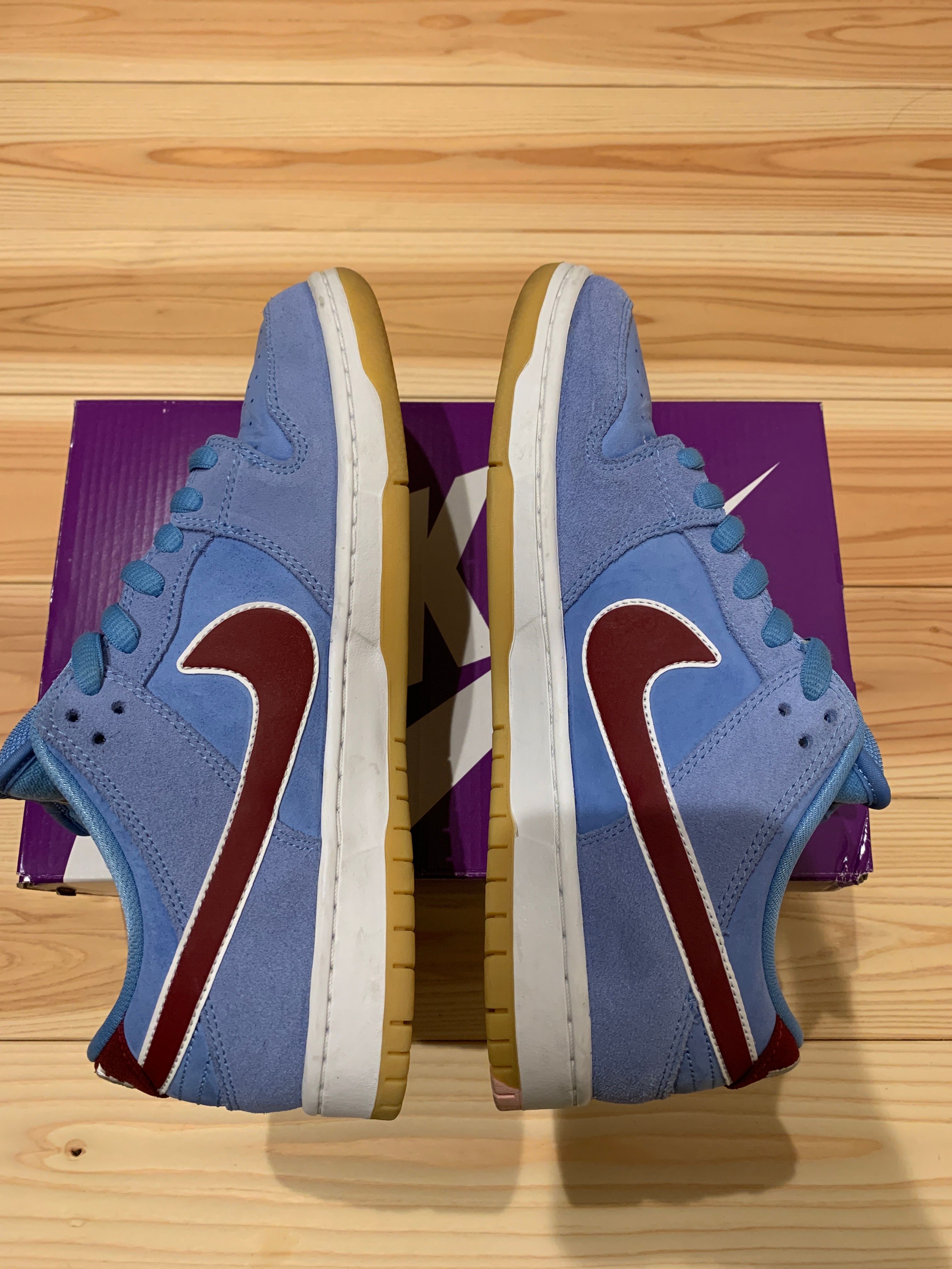 Nike SB Dunk Low Pro "Philadelphia Phillies/Valor Blue and Team Maroon"