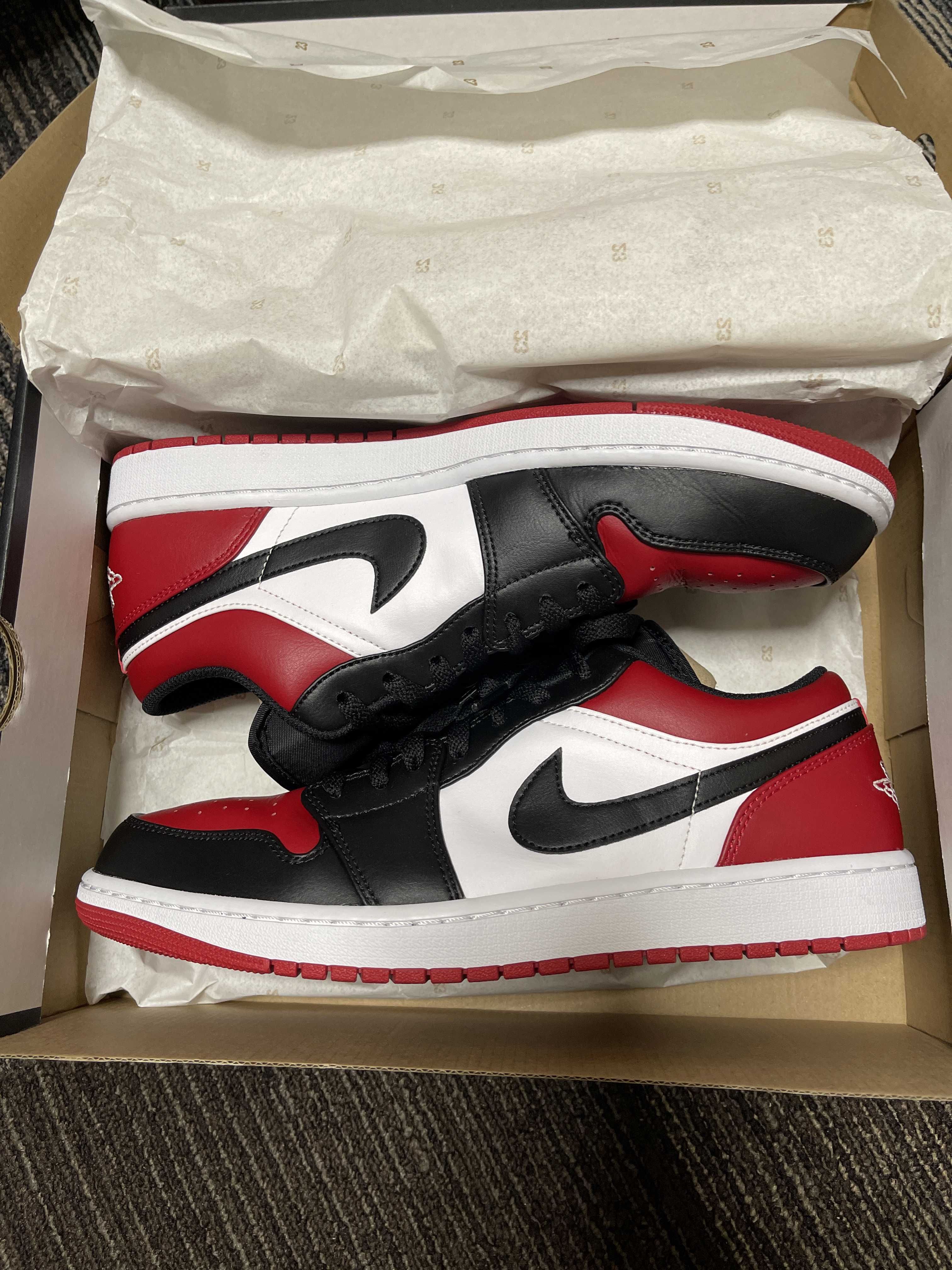 Nike Air Jordan 1 Low "Bred Toe"