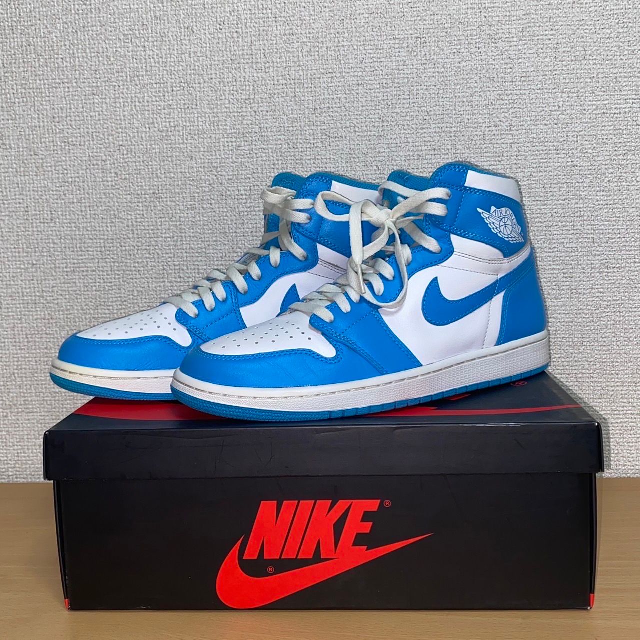 Nike Air Jordan 1 Retro High "UNC"