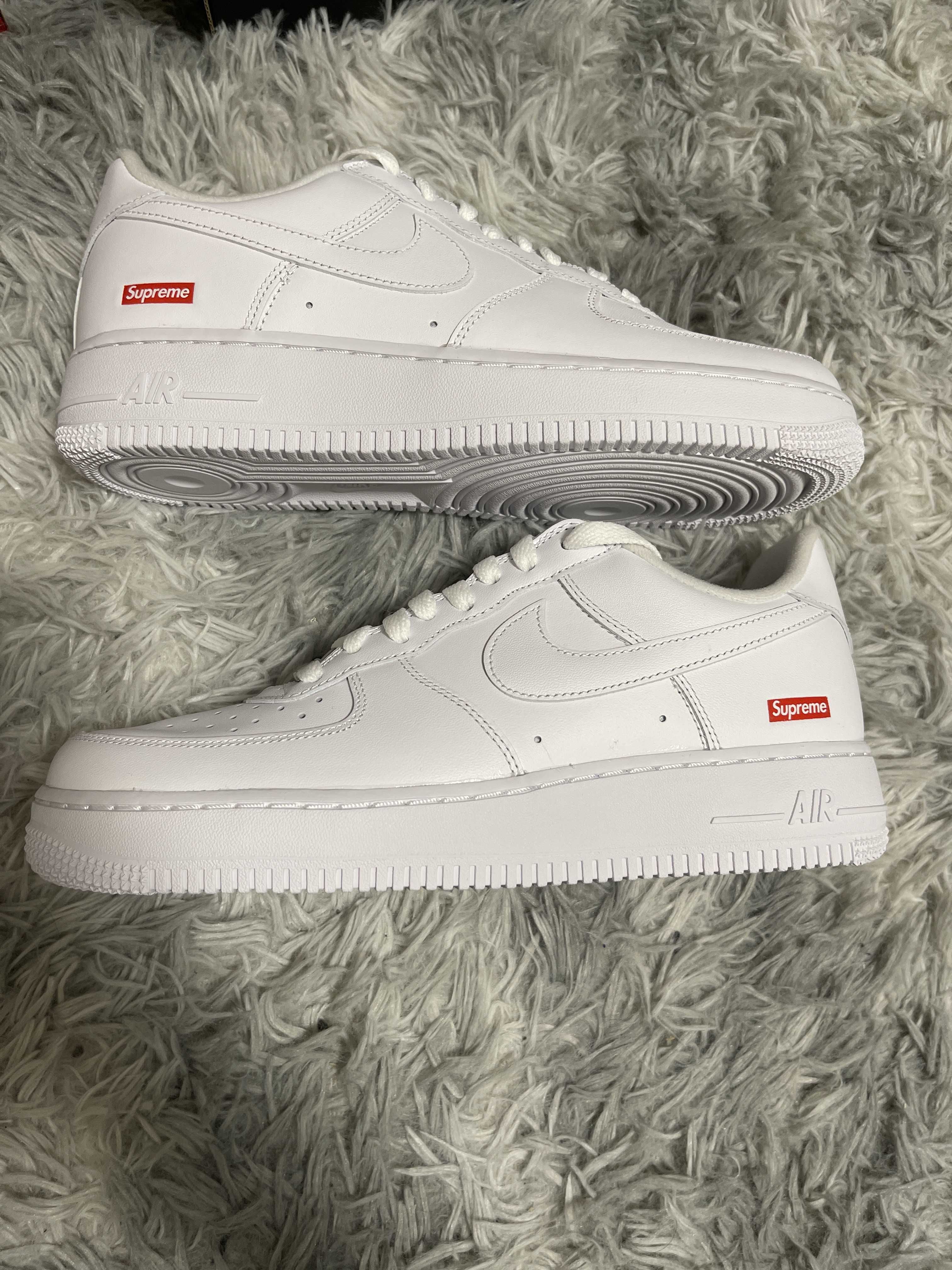 Supreme × Nike Air Force 1 Low "White"