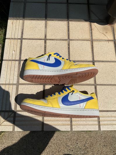 Travis Scott × Nike Women's Air Jordan 1 Retro Low OG "Canary"