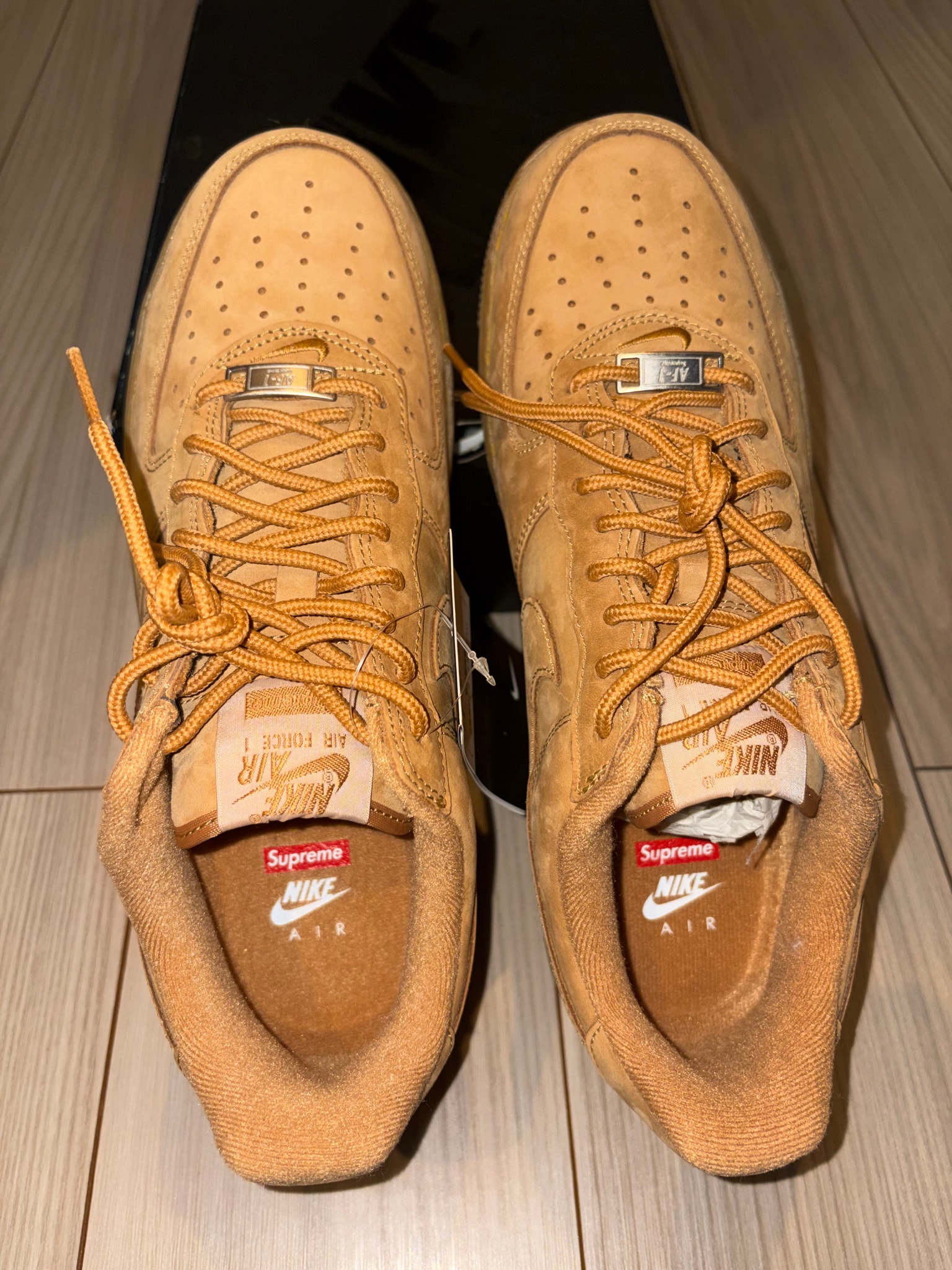Supreme × Nike Air Force 1 Low "Flax/Wheat"