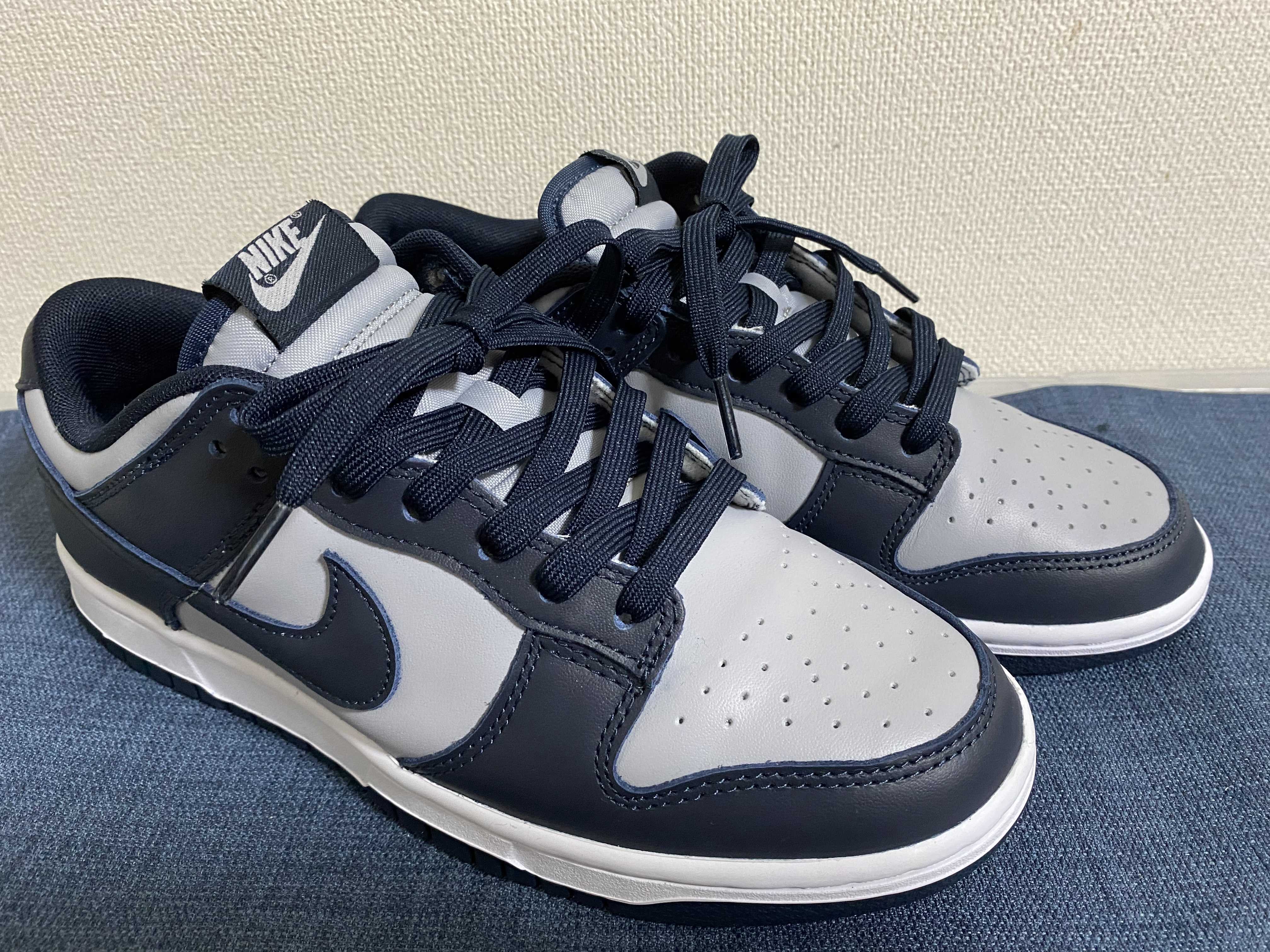 Nike Dunk Low "Championship Grey"