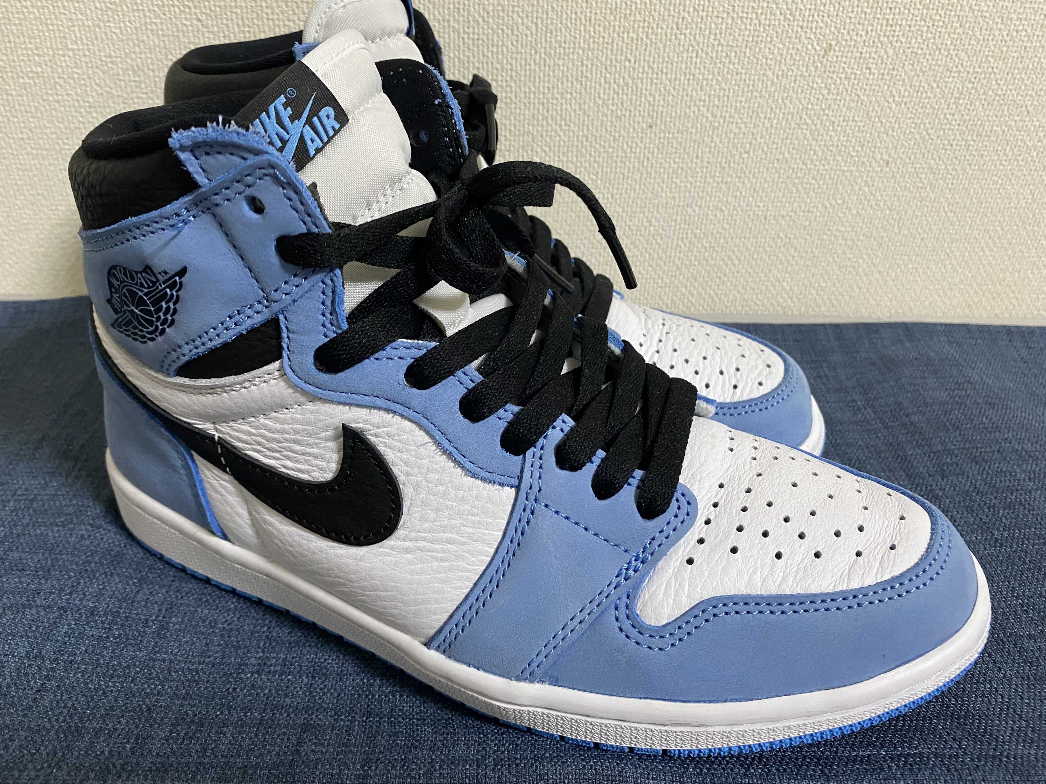 Nike Air Jordan 1 High OG "University Blue"