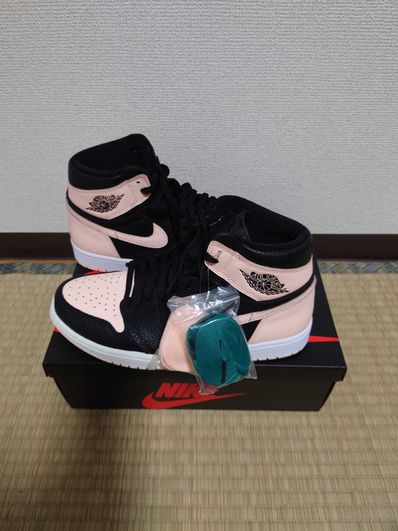 Nike Air Jordan 1 Retro High OG "Crimson Tint"