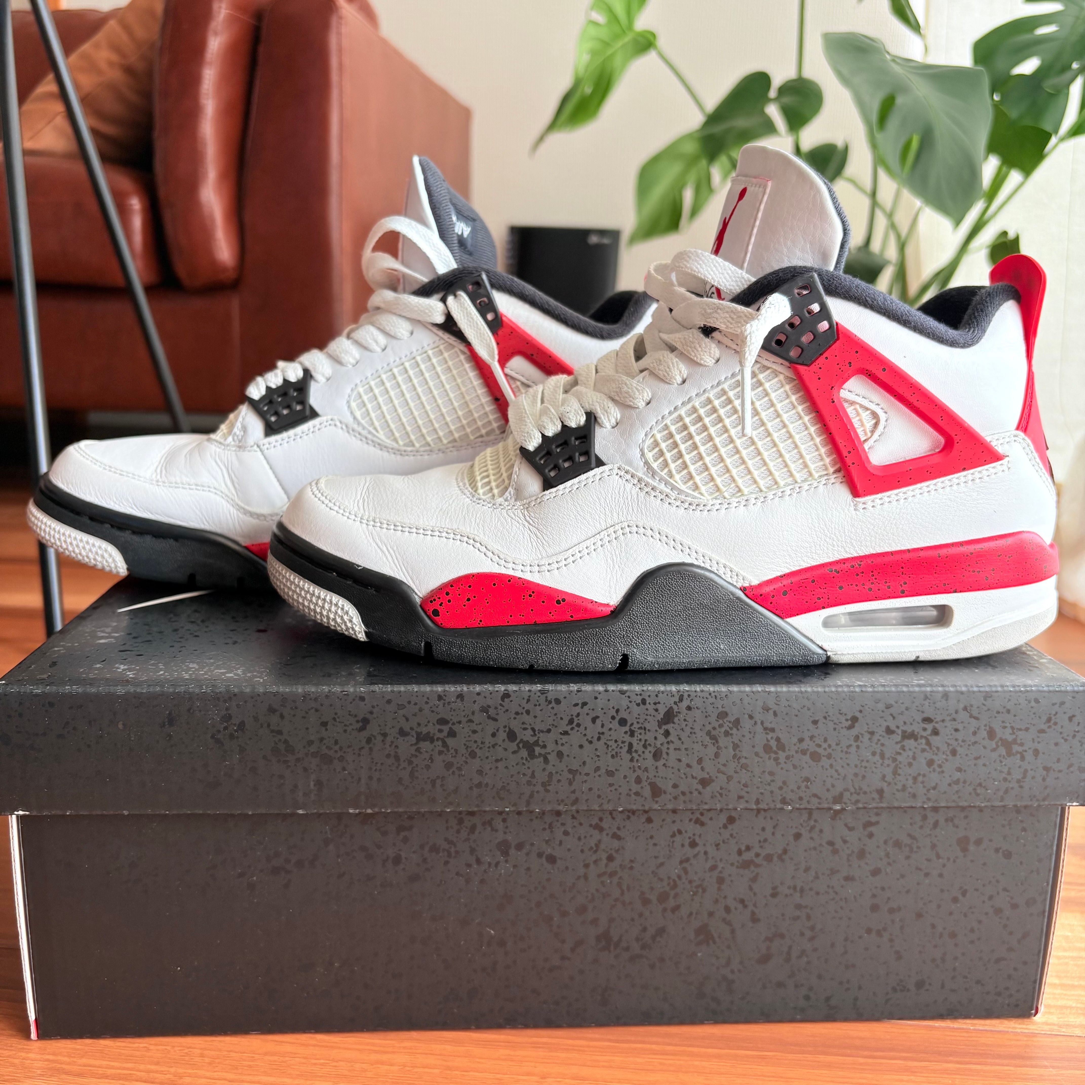 Nike Air Jordan 4 Retro "Red Cement"