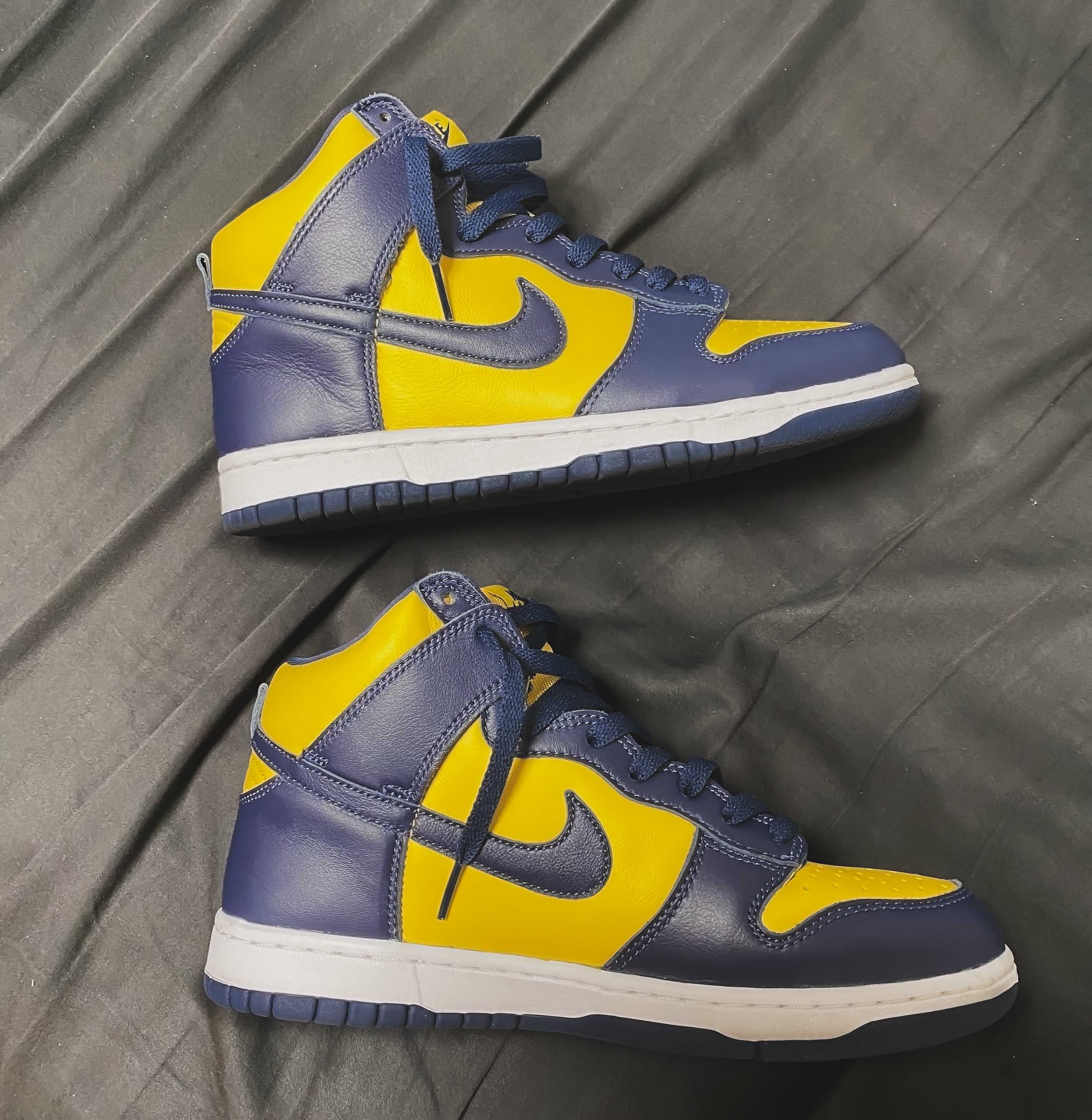 Nike Dunk High "Michigan"