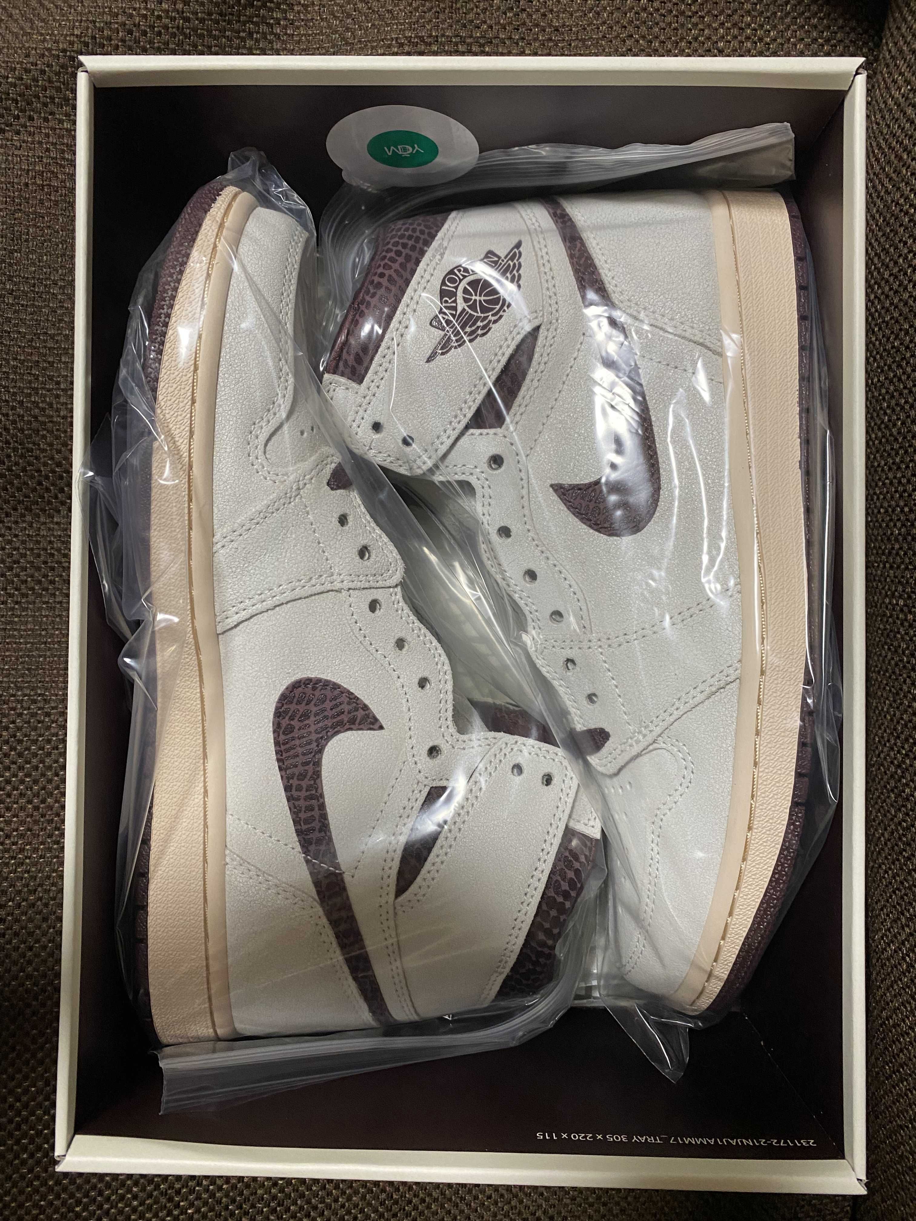 A Ma Maniere × Nike Air Jordan 1 Retro High OG "Sail and Burgundy"