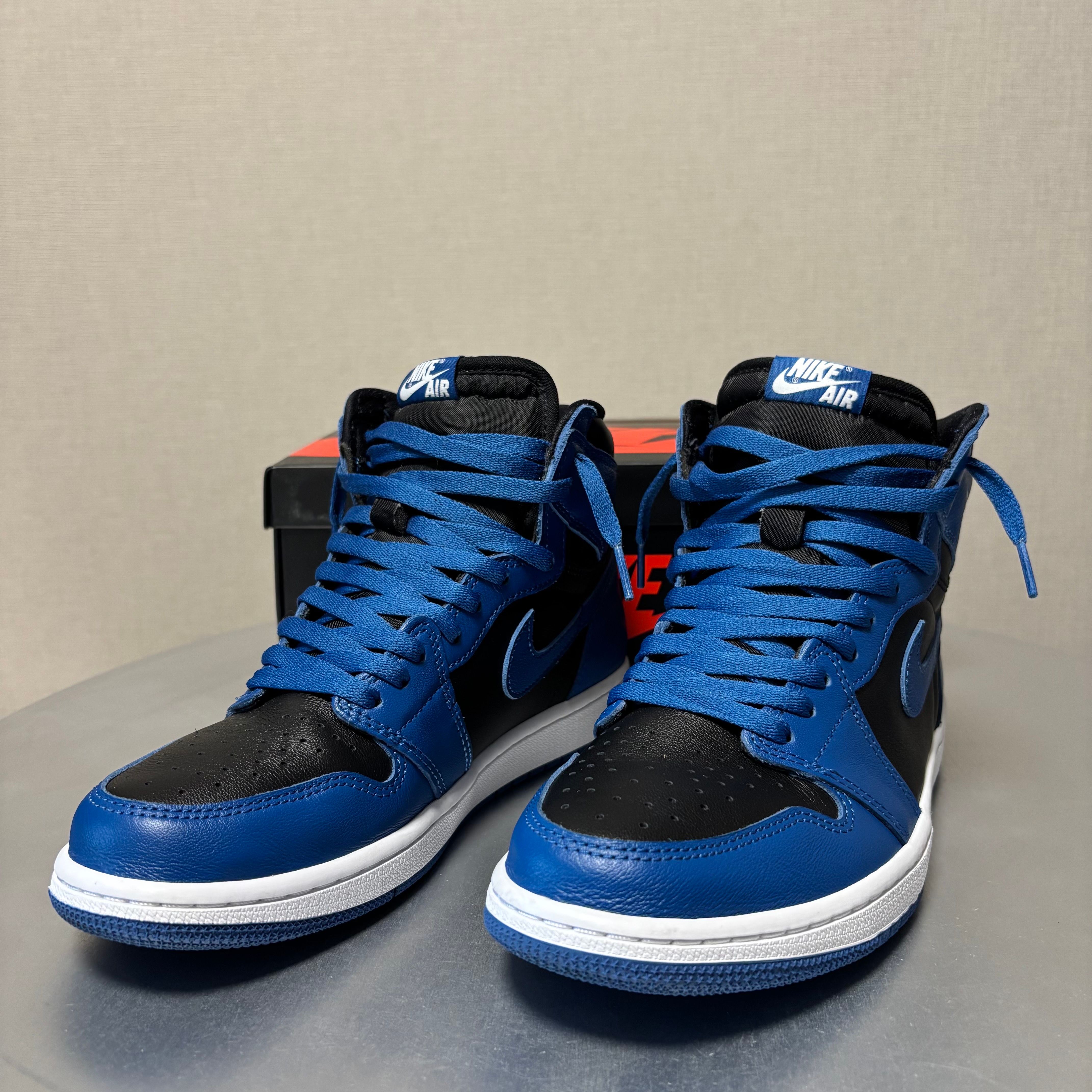 Nike Air Jordan 1 Retro High OG "Dark Marina Blue"