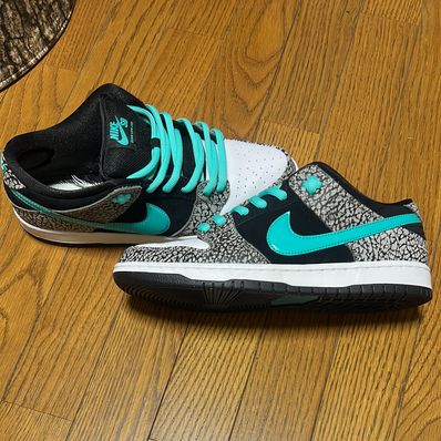 Nike SB Dunk Low "Elephant/Safari"