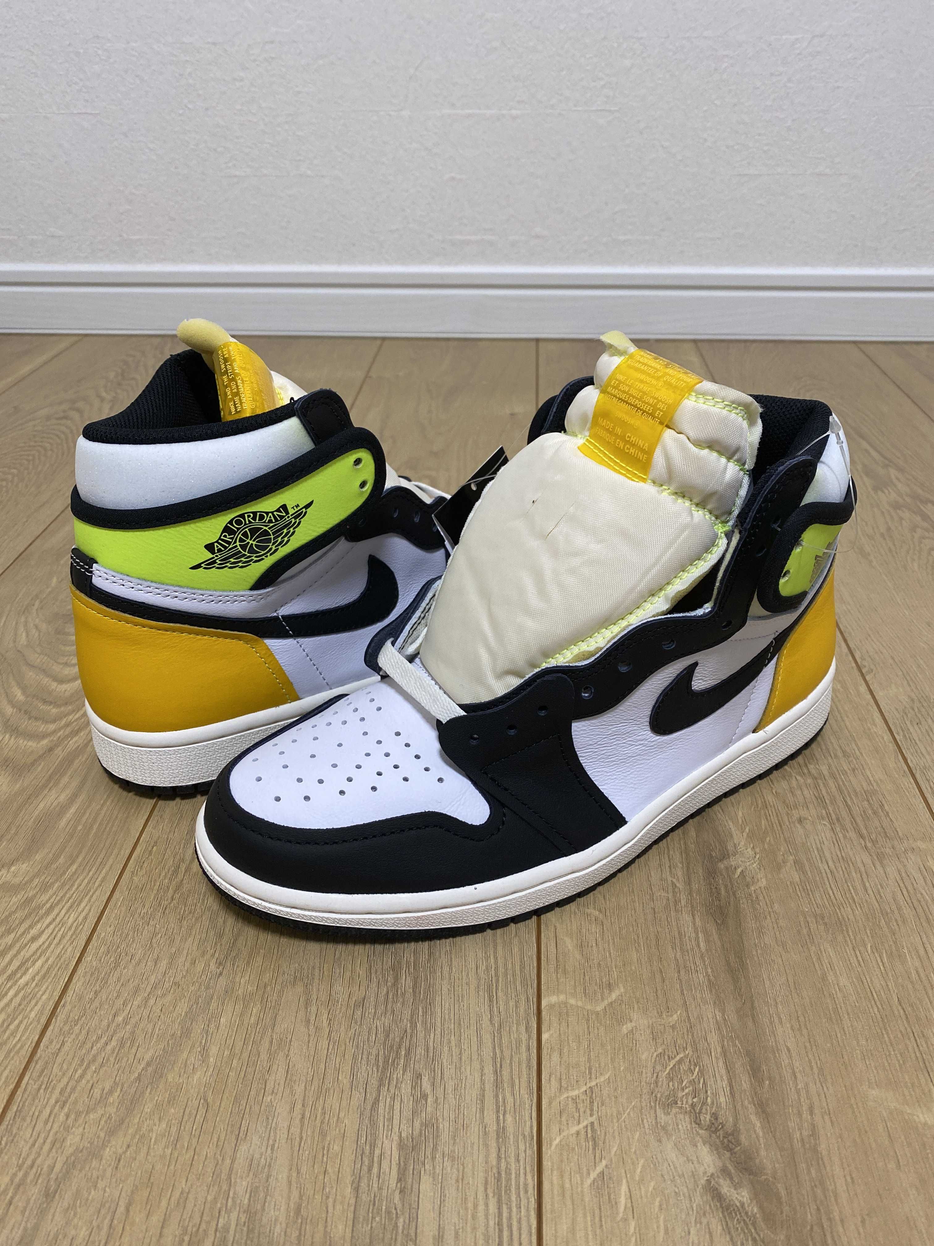 Nike Air Jordan 1 High OG "Volt Gold"