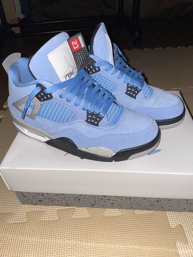 Nike Air Jordan 4 "University Blue"
