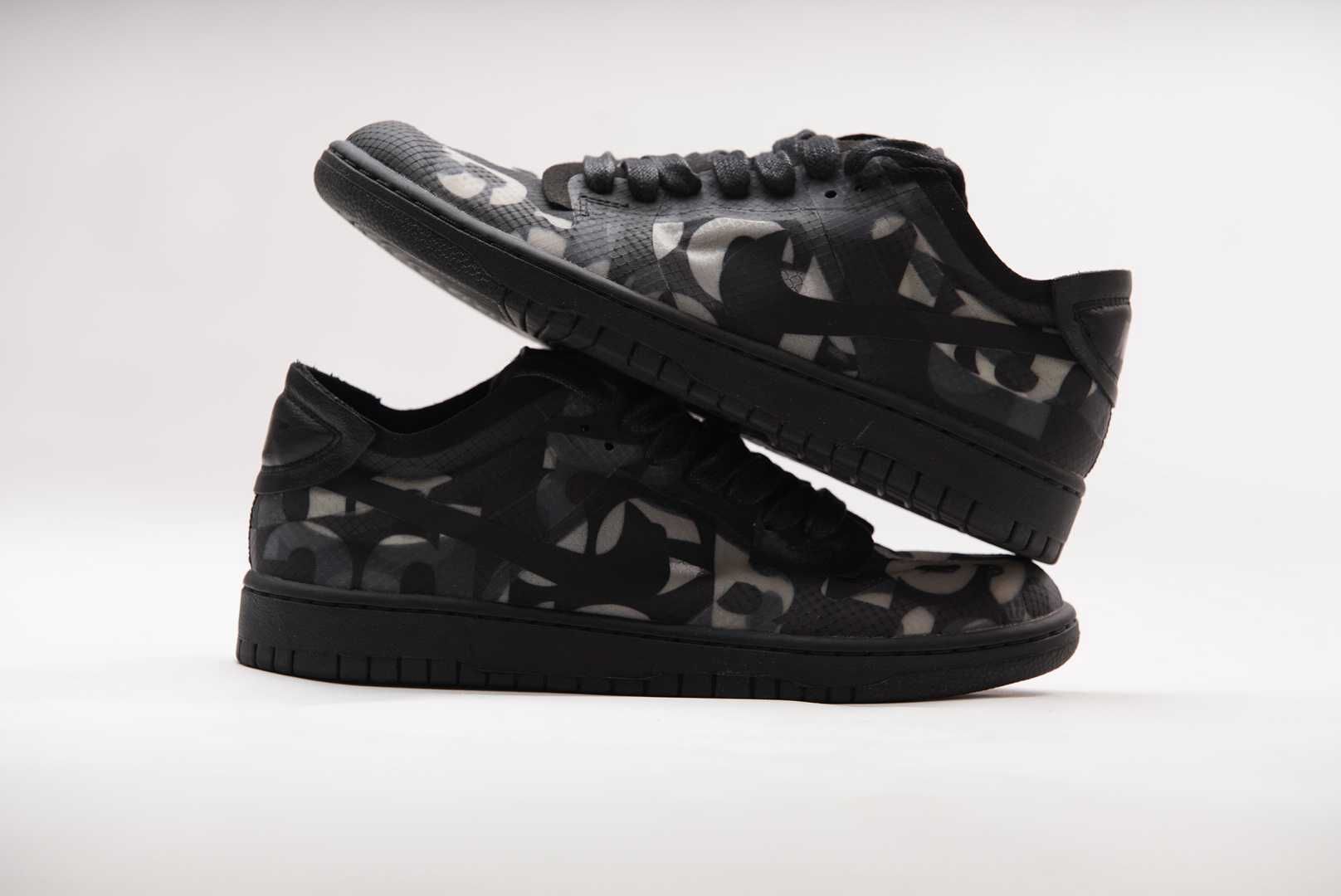 COMME des GARCONS × NIKE DUNK LOW Women's "BLACK/BLACK"