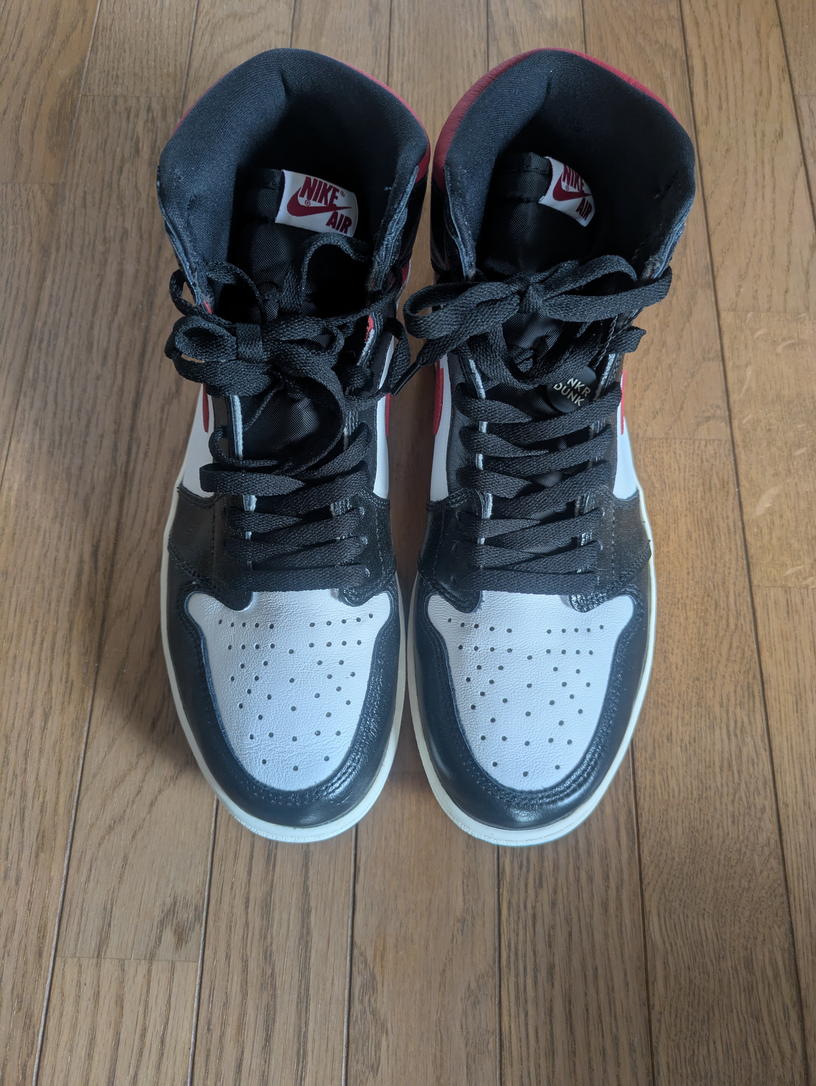 Nike Air Jordan 1 Retro High "Black/White/Sail/Gym Red"