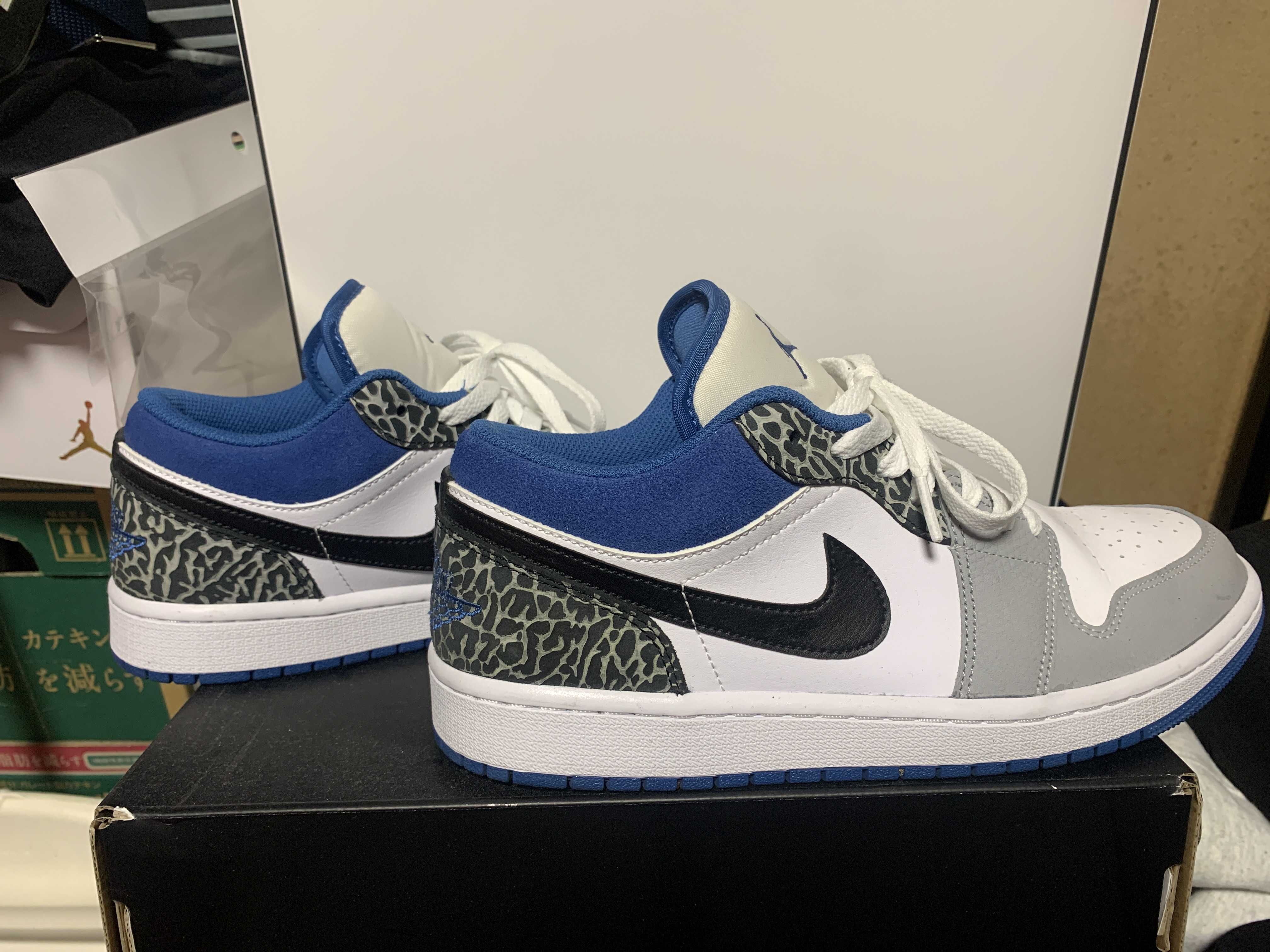 Nike Air Jordan 1 Low "True Blue"