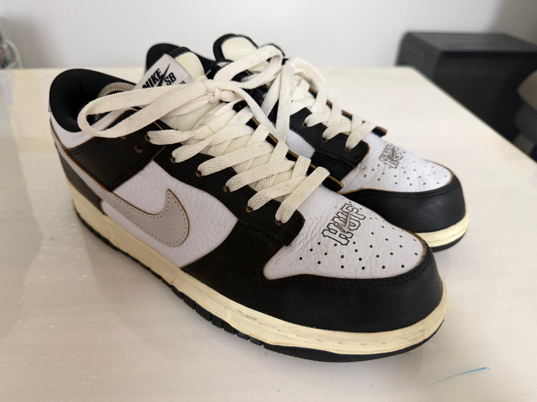 HUF × Nike SB Dunk Low "San Francisco"