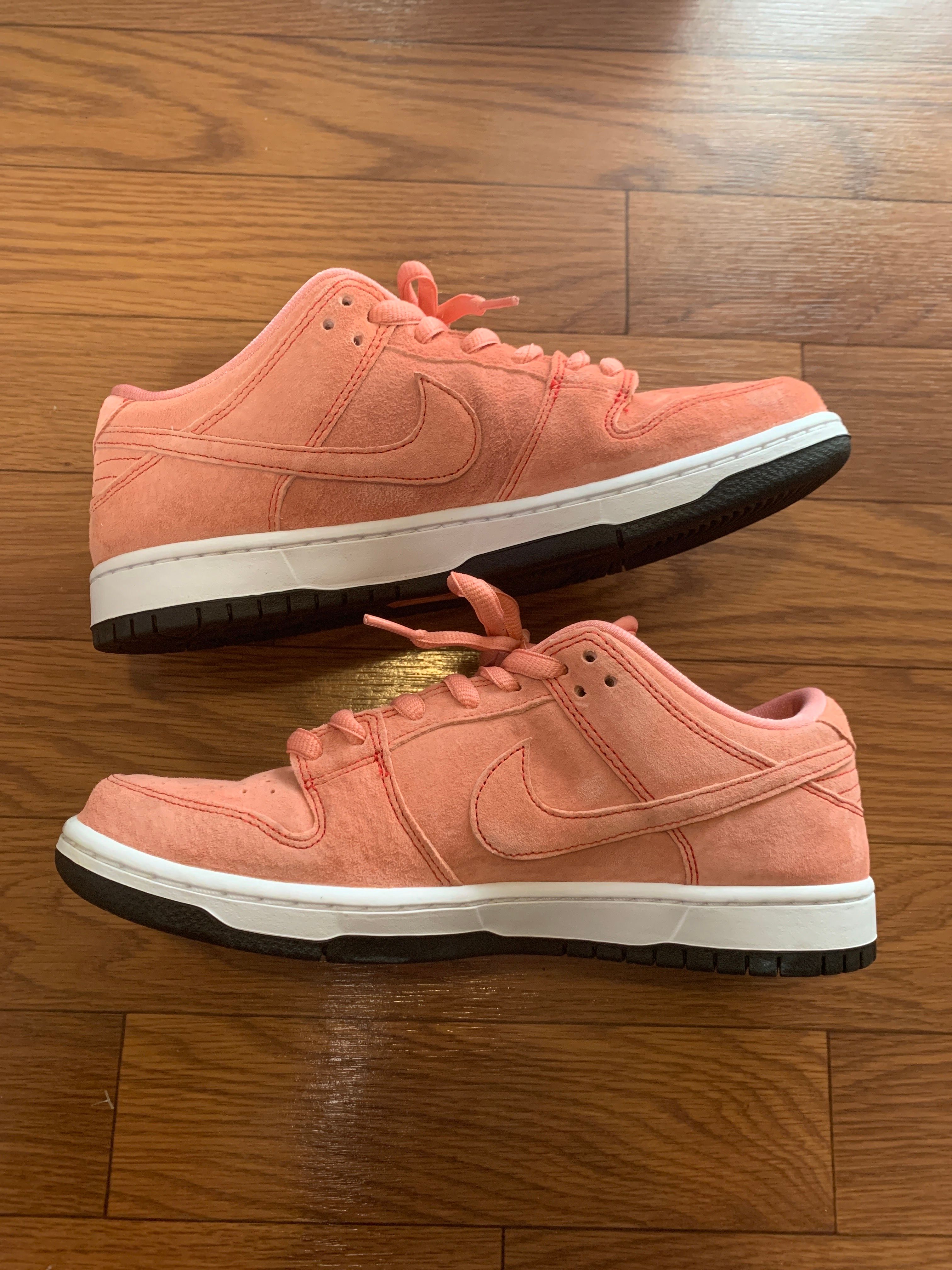 Nike SB Dunk Low "Pink Pig"