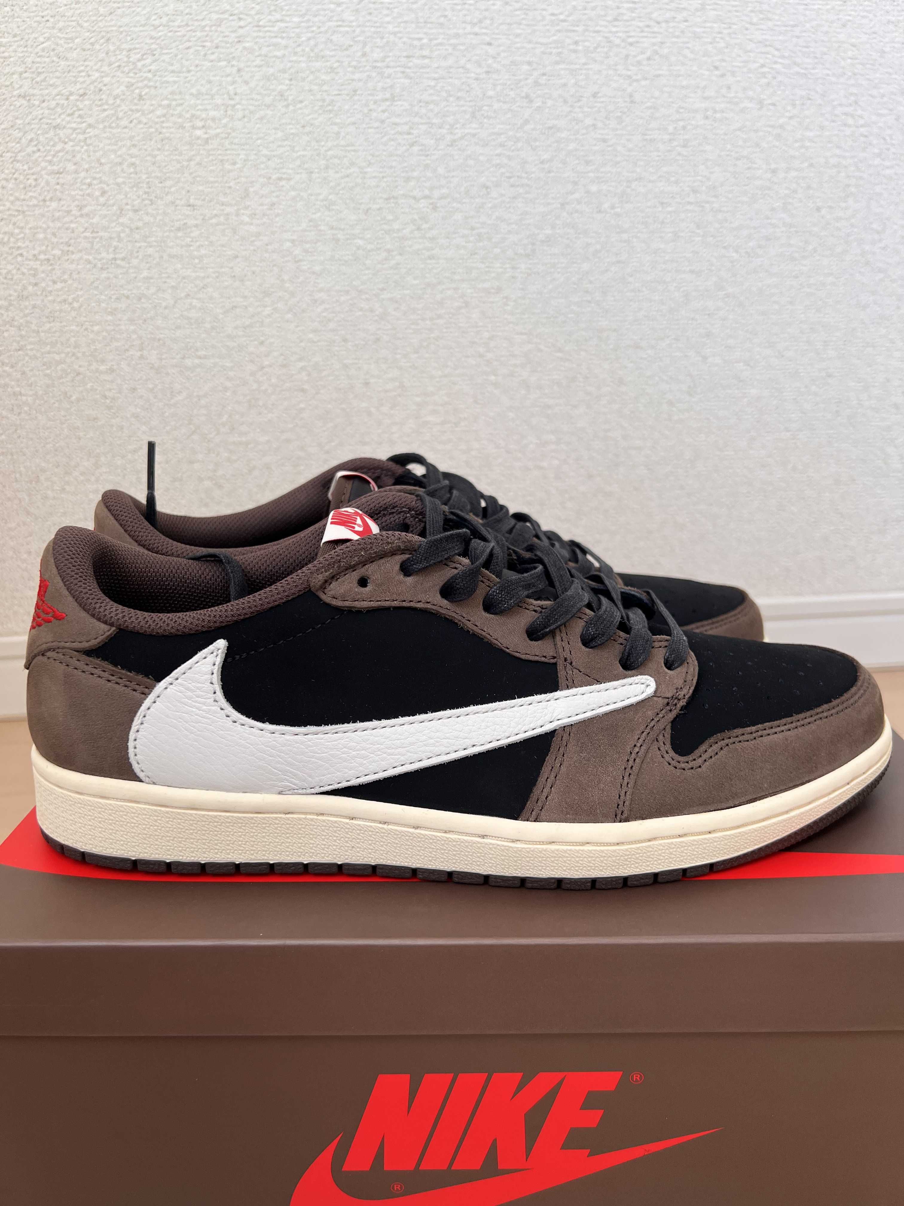 Travis Scott × Nike Air Jordan 1 Low OG SP-T  "Black/Dark Mocha"