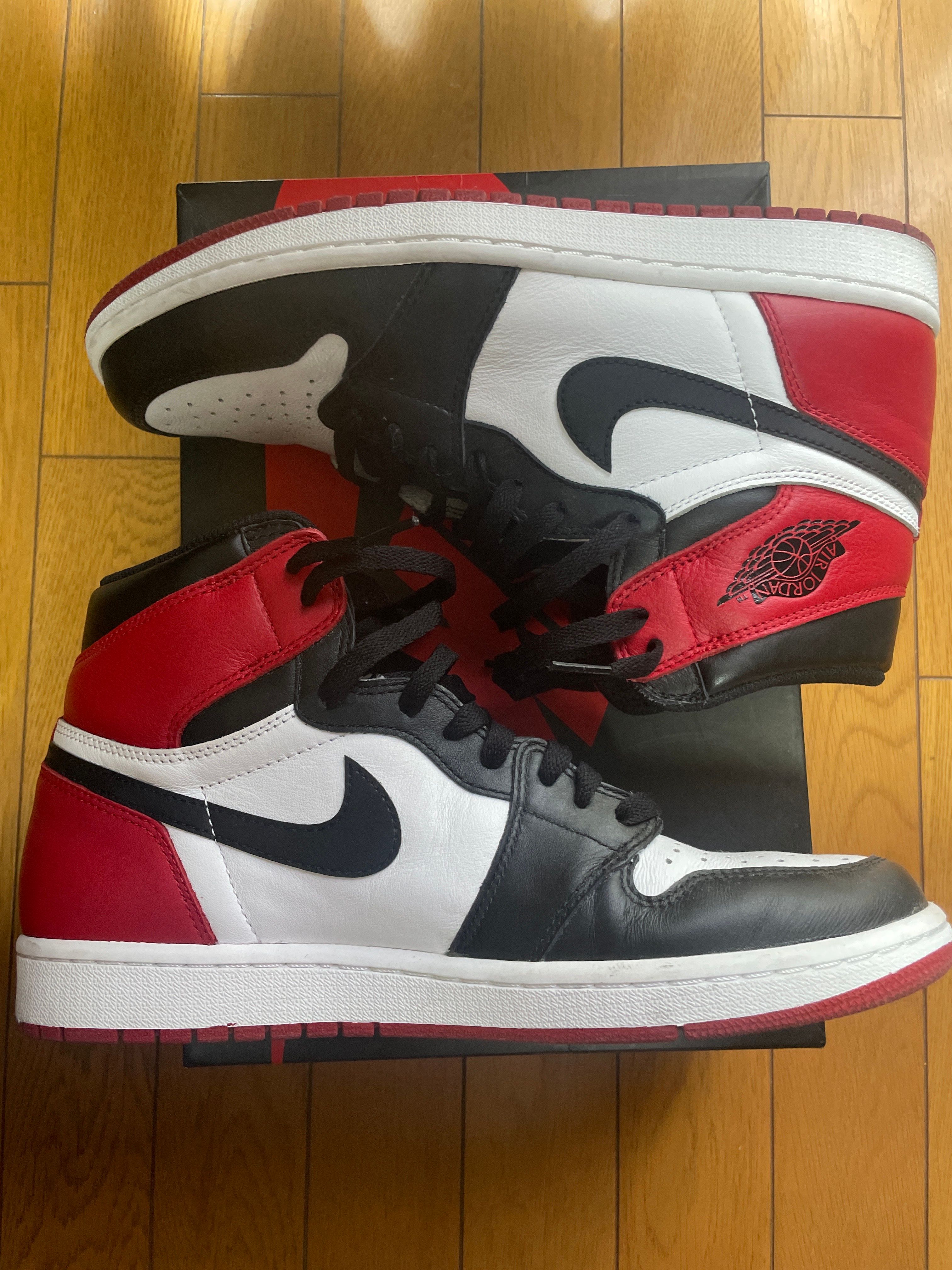 Nike Air Jordan 1 Retro High OG "Black Toe"(2016)