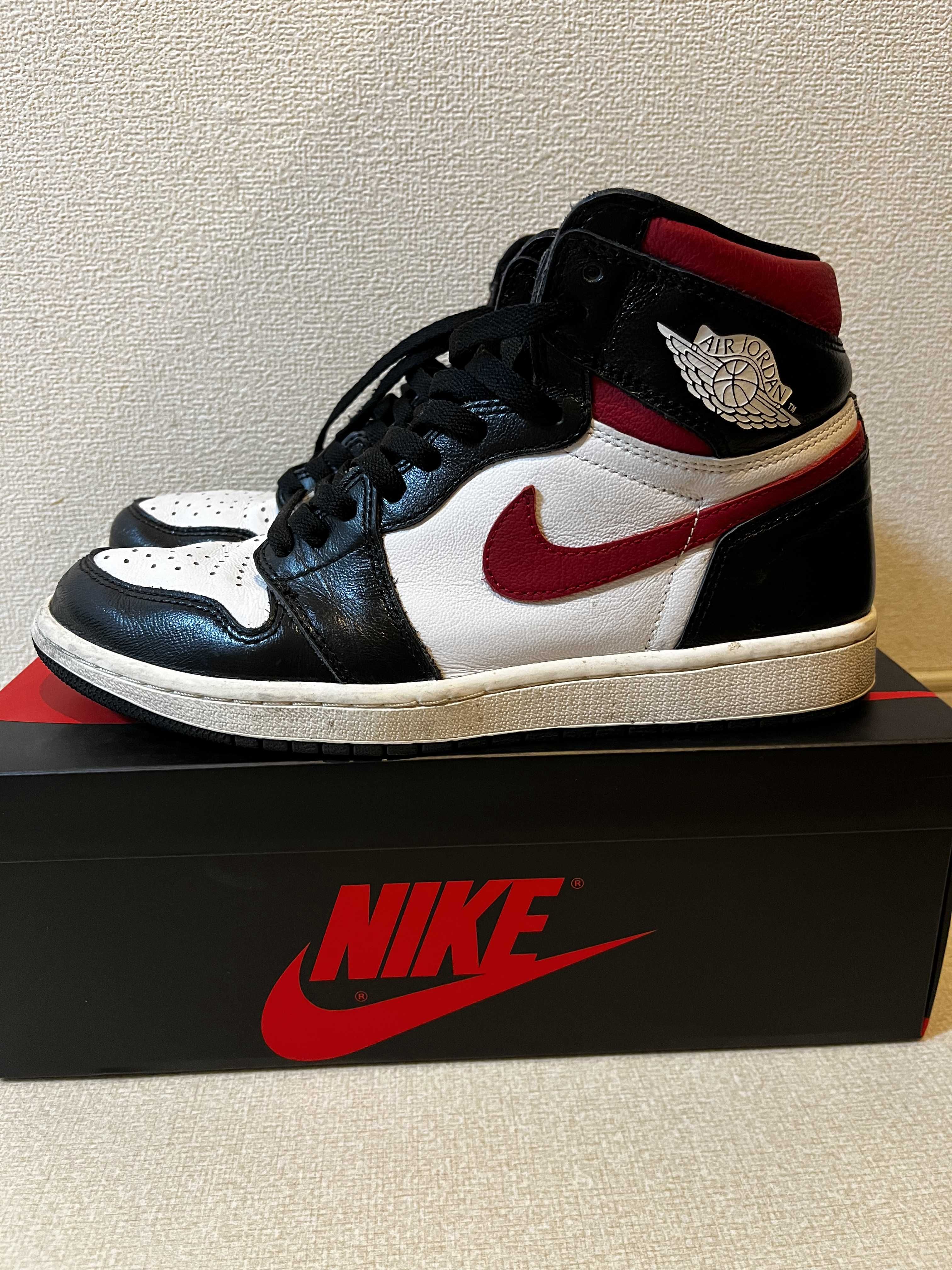Nike Air Jordan 1 Retro High "Black/White/Sail/Gym Red"    