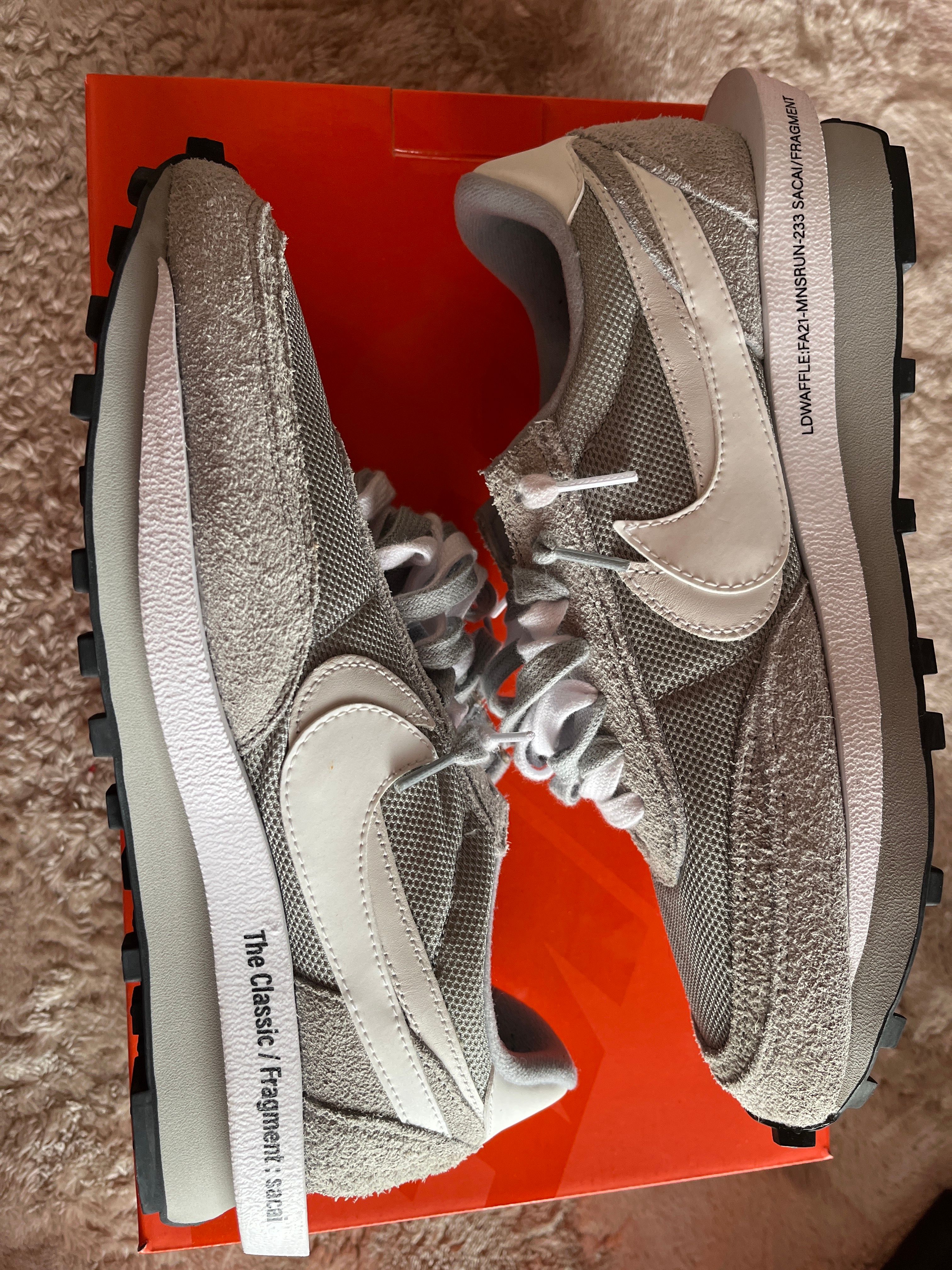 Fragment × sacai × Nike LD Waffle "Light Smoke Grey"